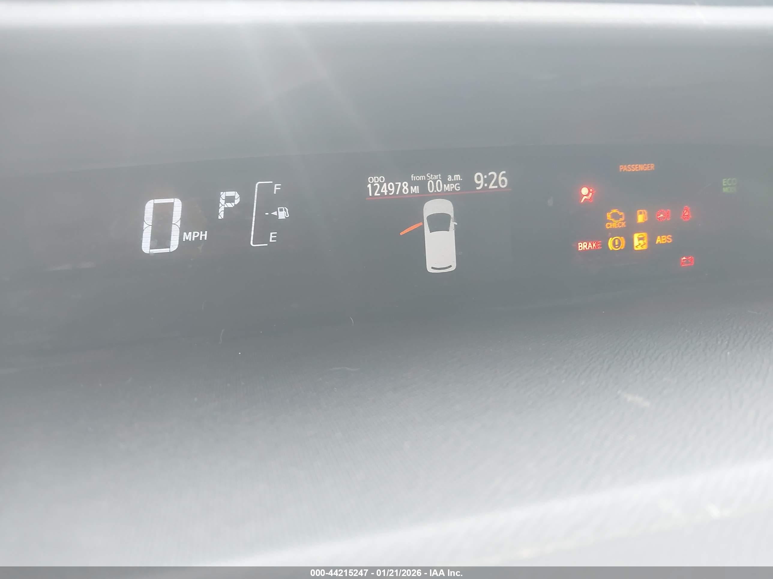 TOYOTA PRIUS image 7