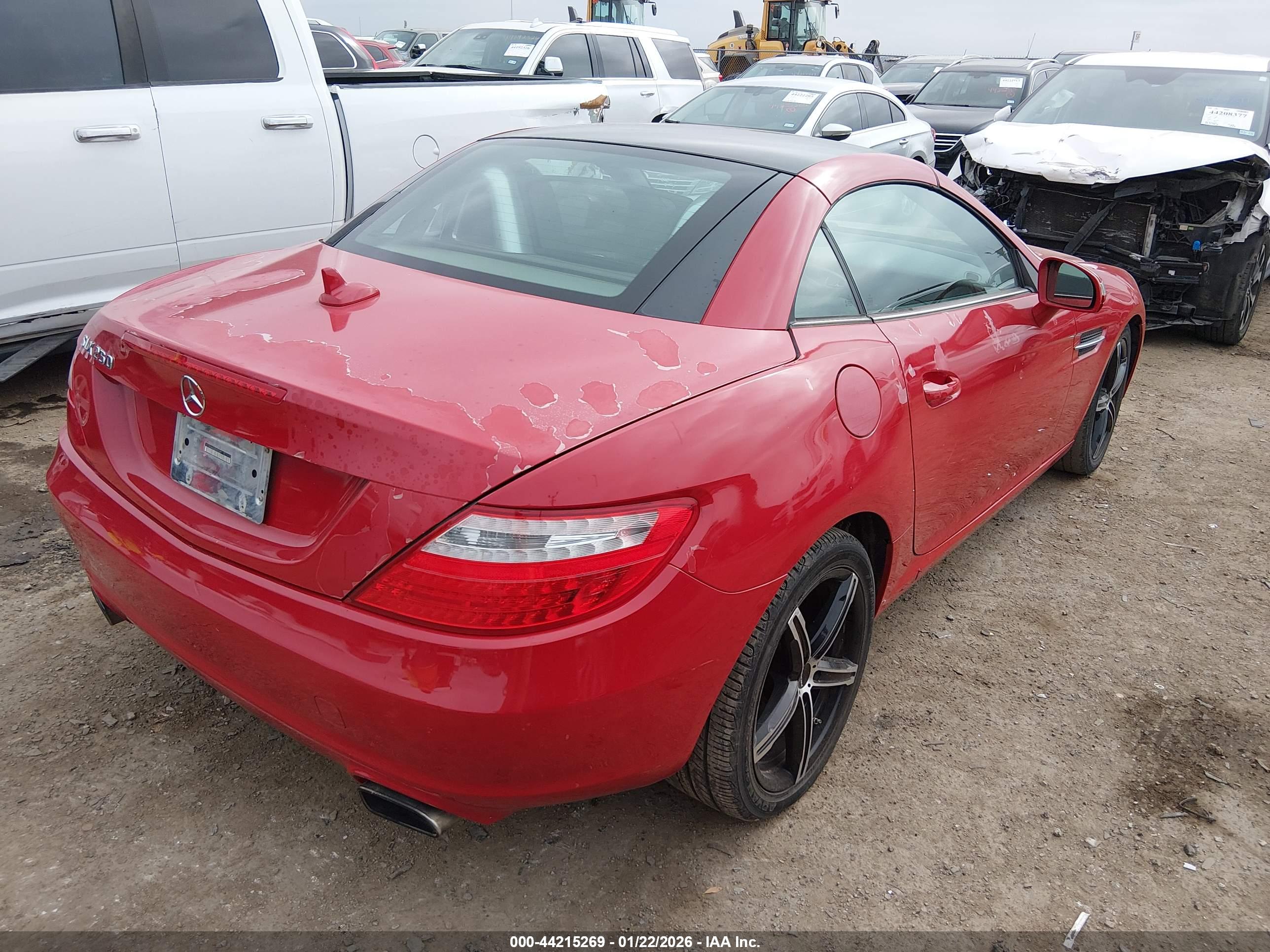 MERCEDES-BENZ SLK image 4