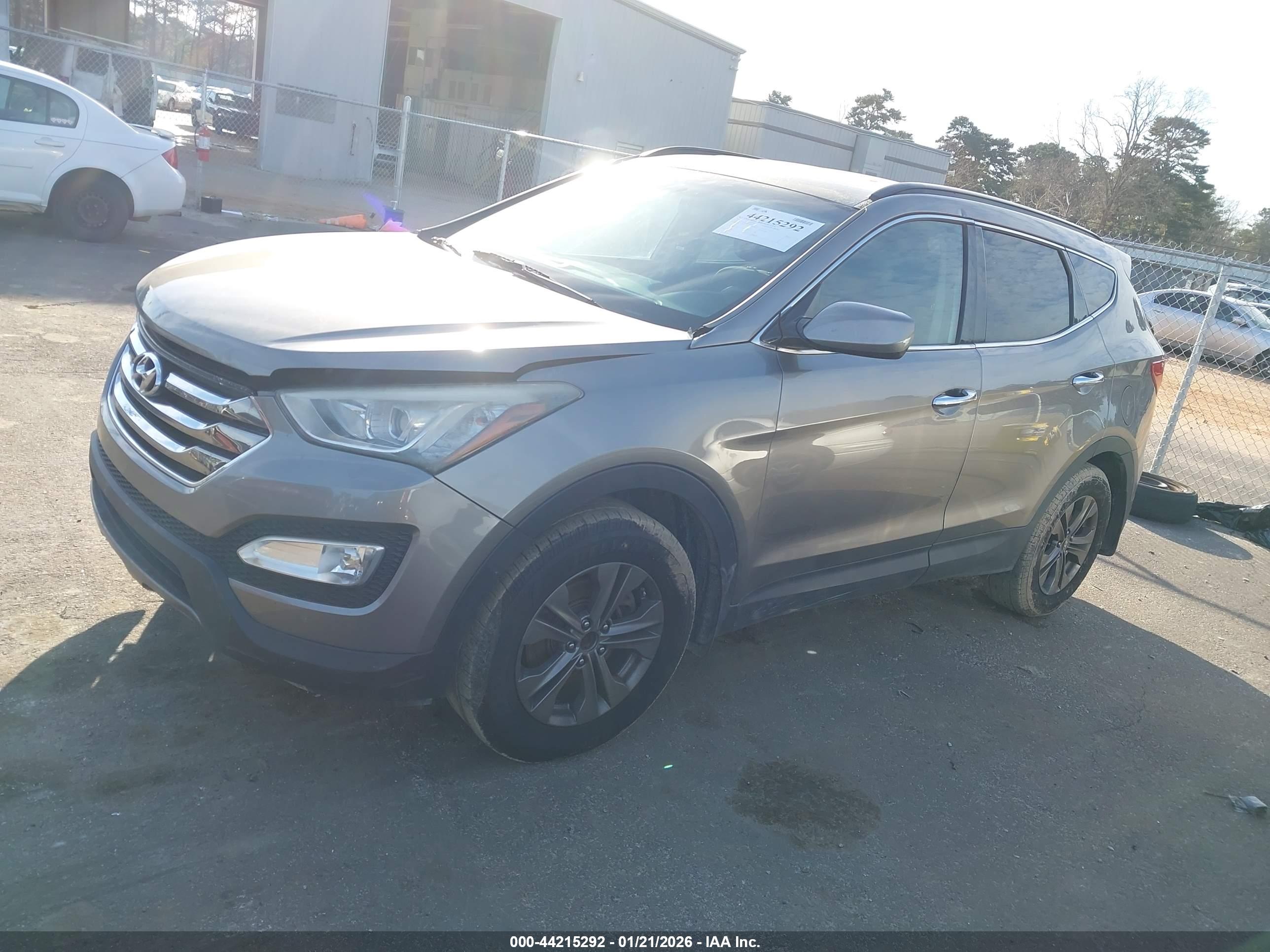 HYUNDAI SANTA image 2