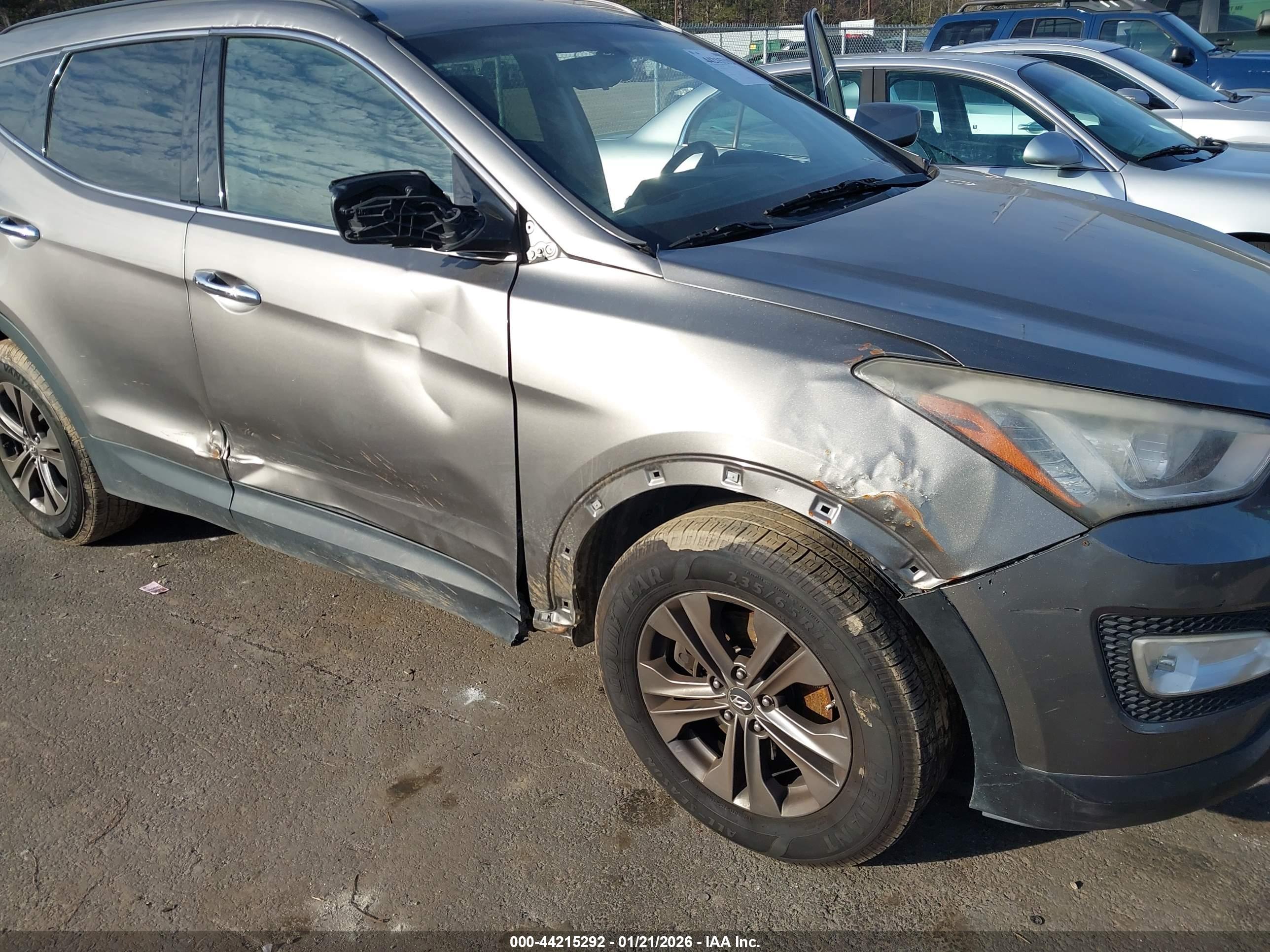 HYUNDAI SANTA image 6