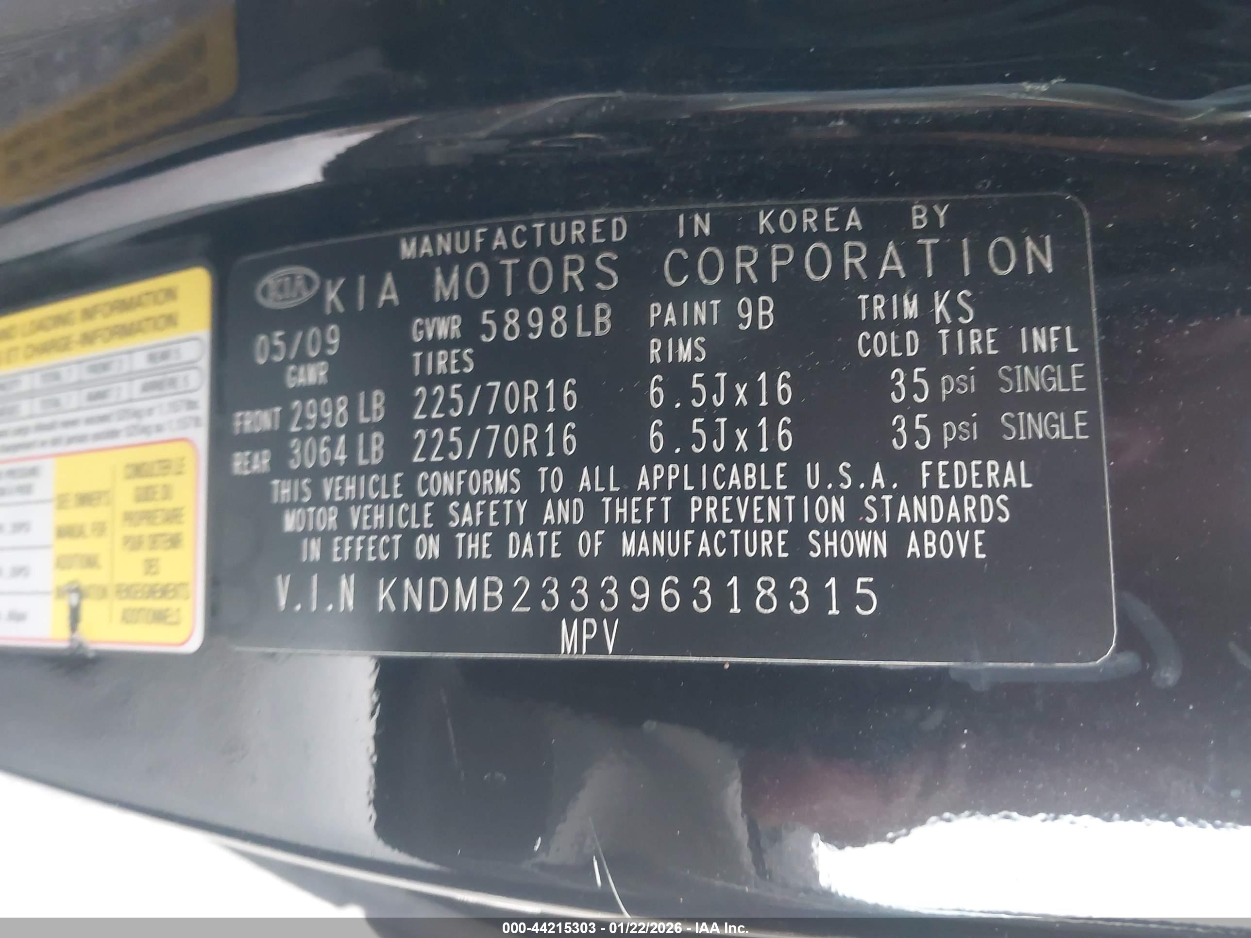 KIA SEDONA image 9