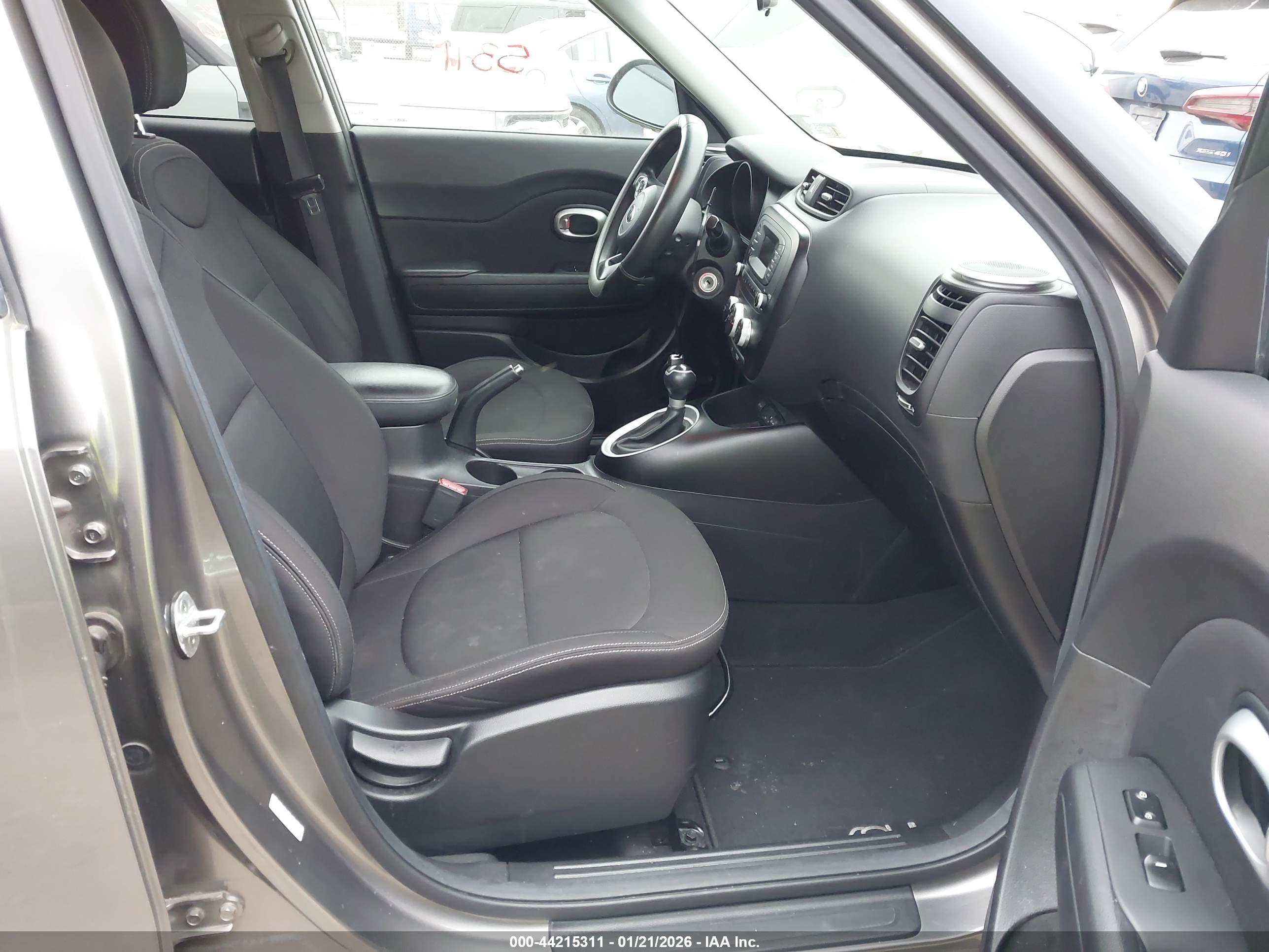 KIA SOUL image 5