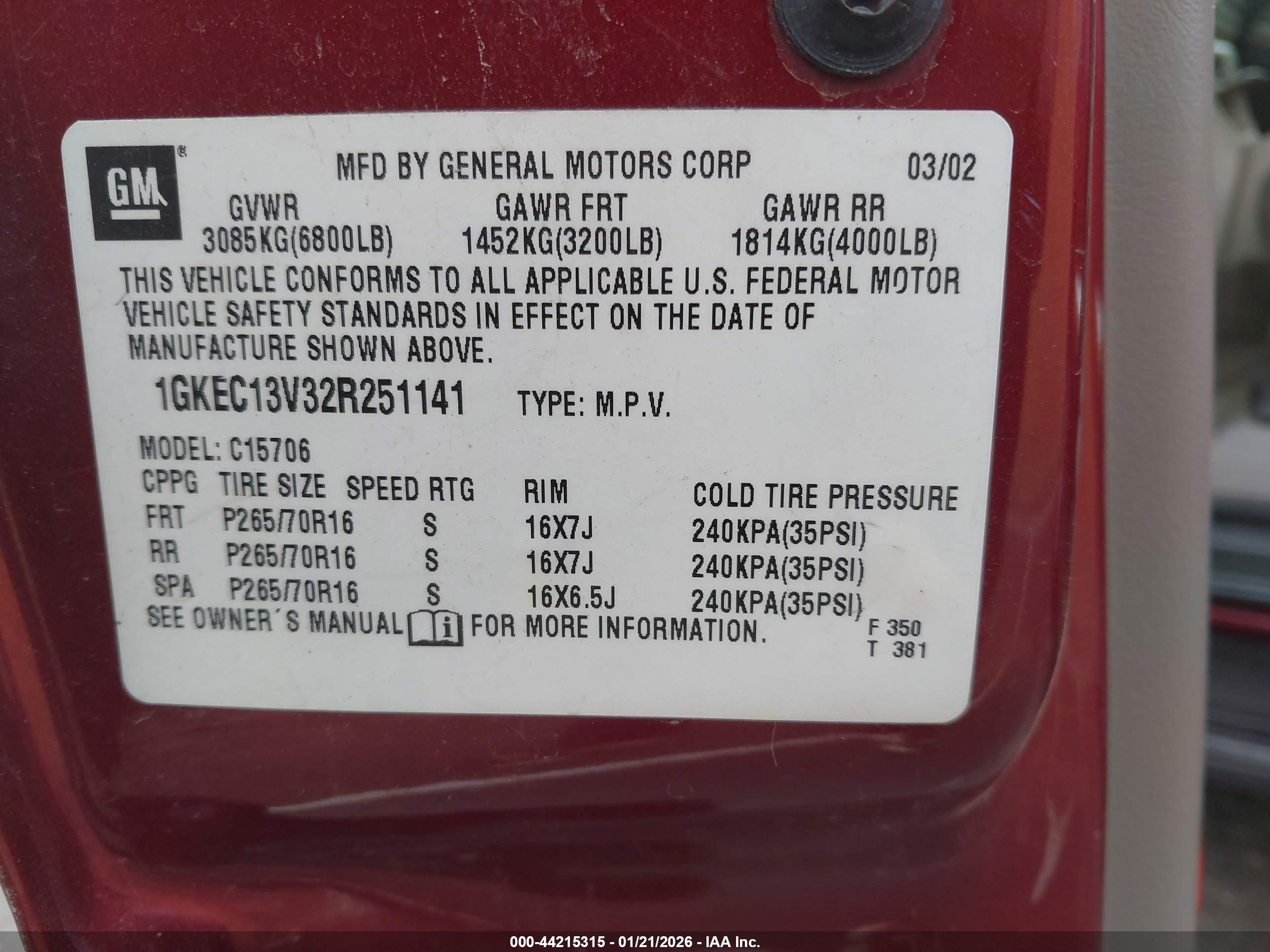 GMC YUKON image 9