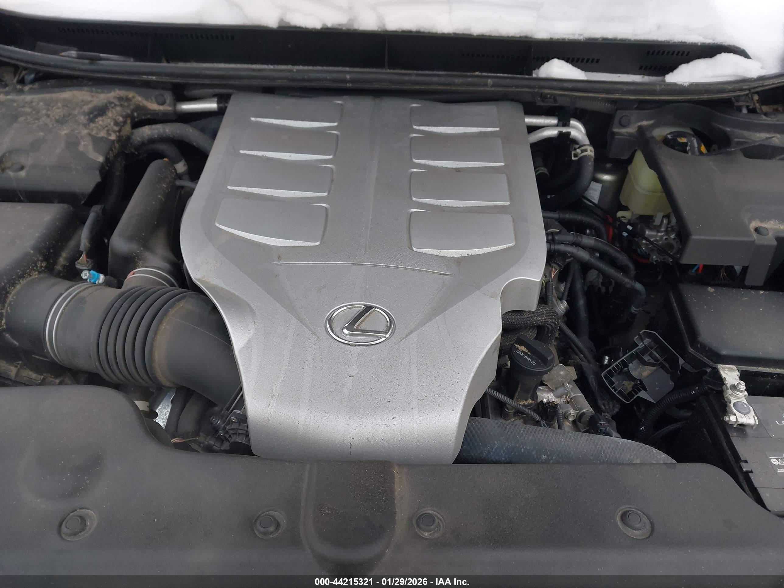 LEXUS GX image 10