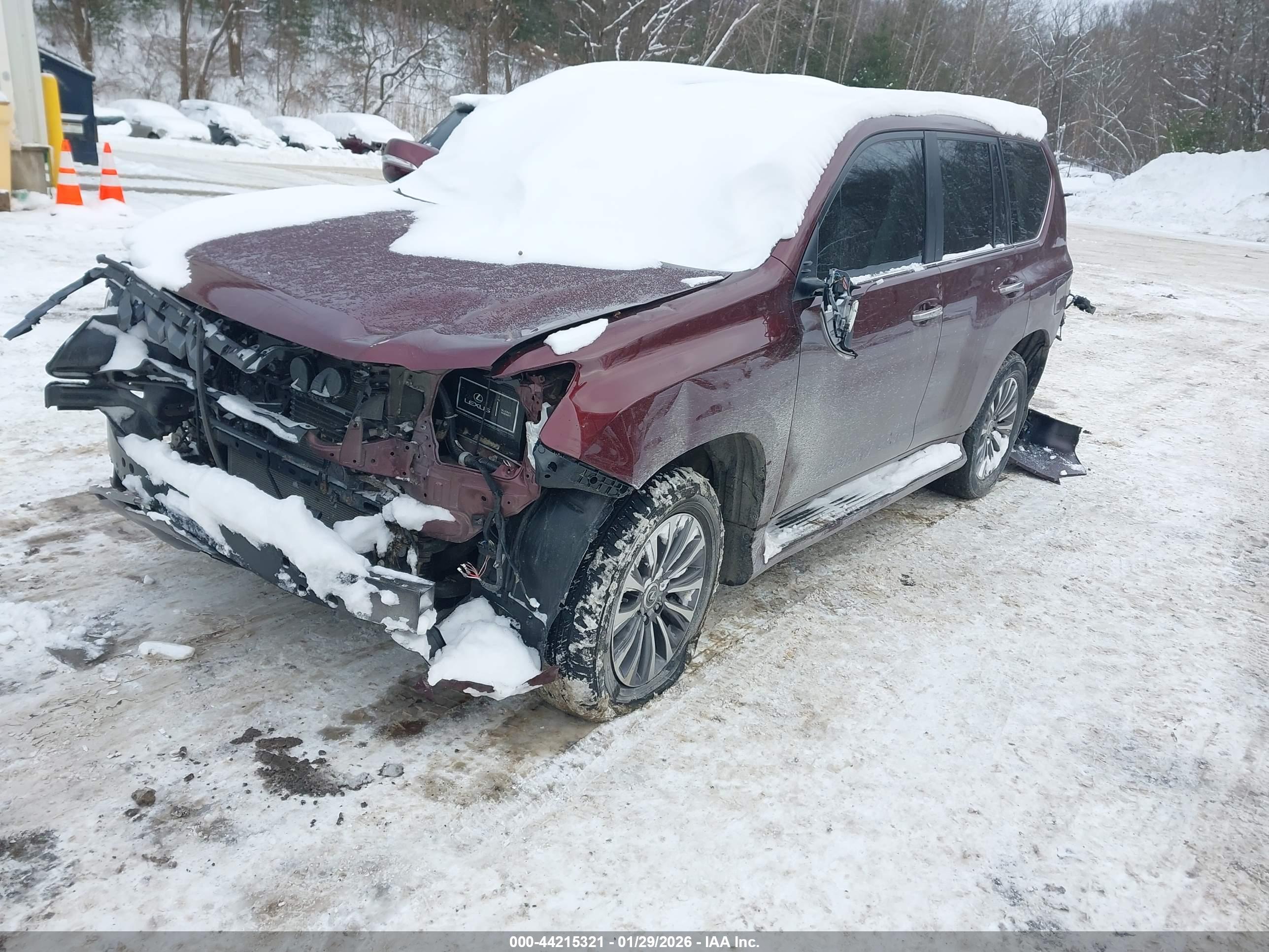 LEXUS GX image 2
