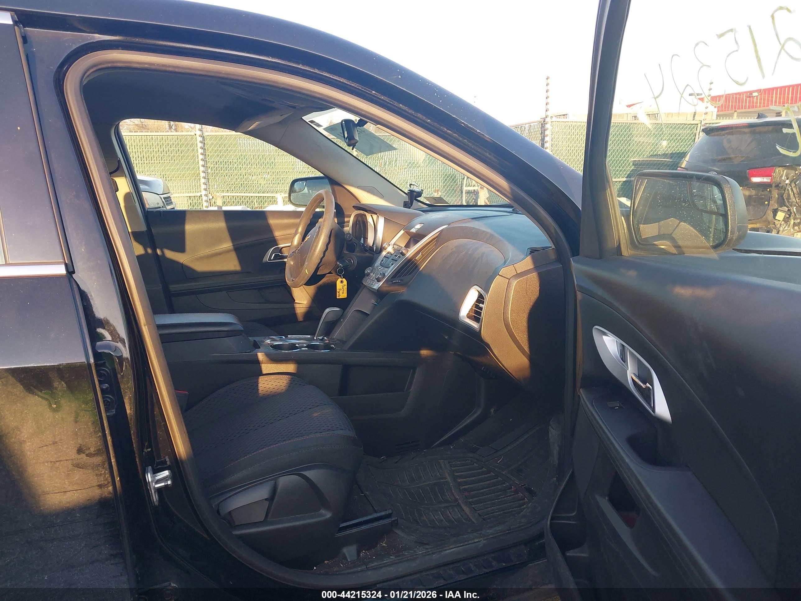 CHEVROLET EQUINOX image 5