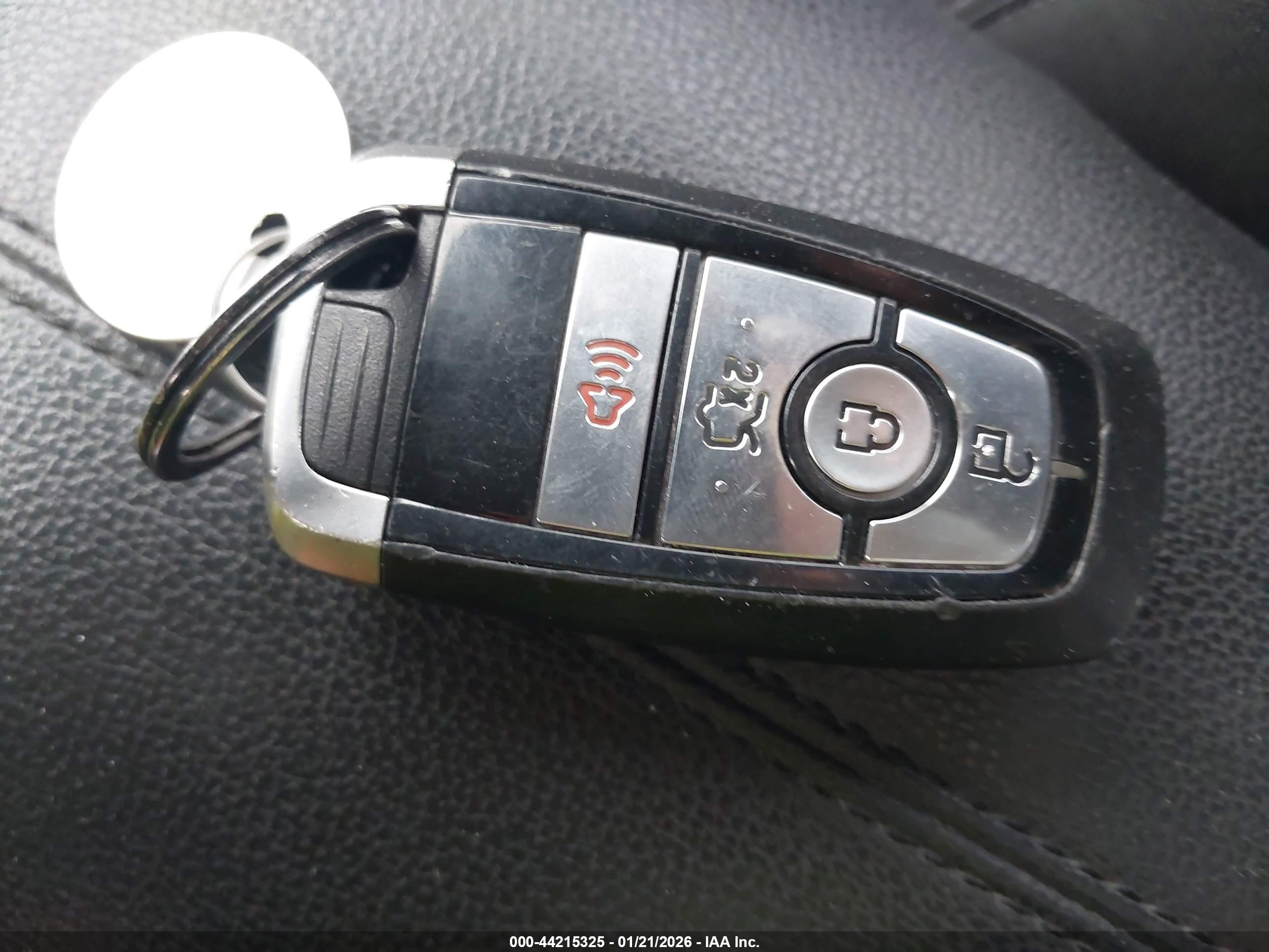FORD MUSTANG image 11