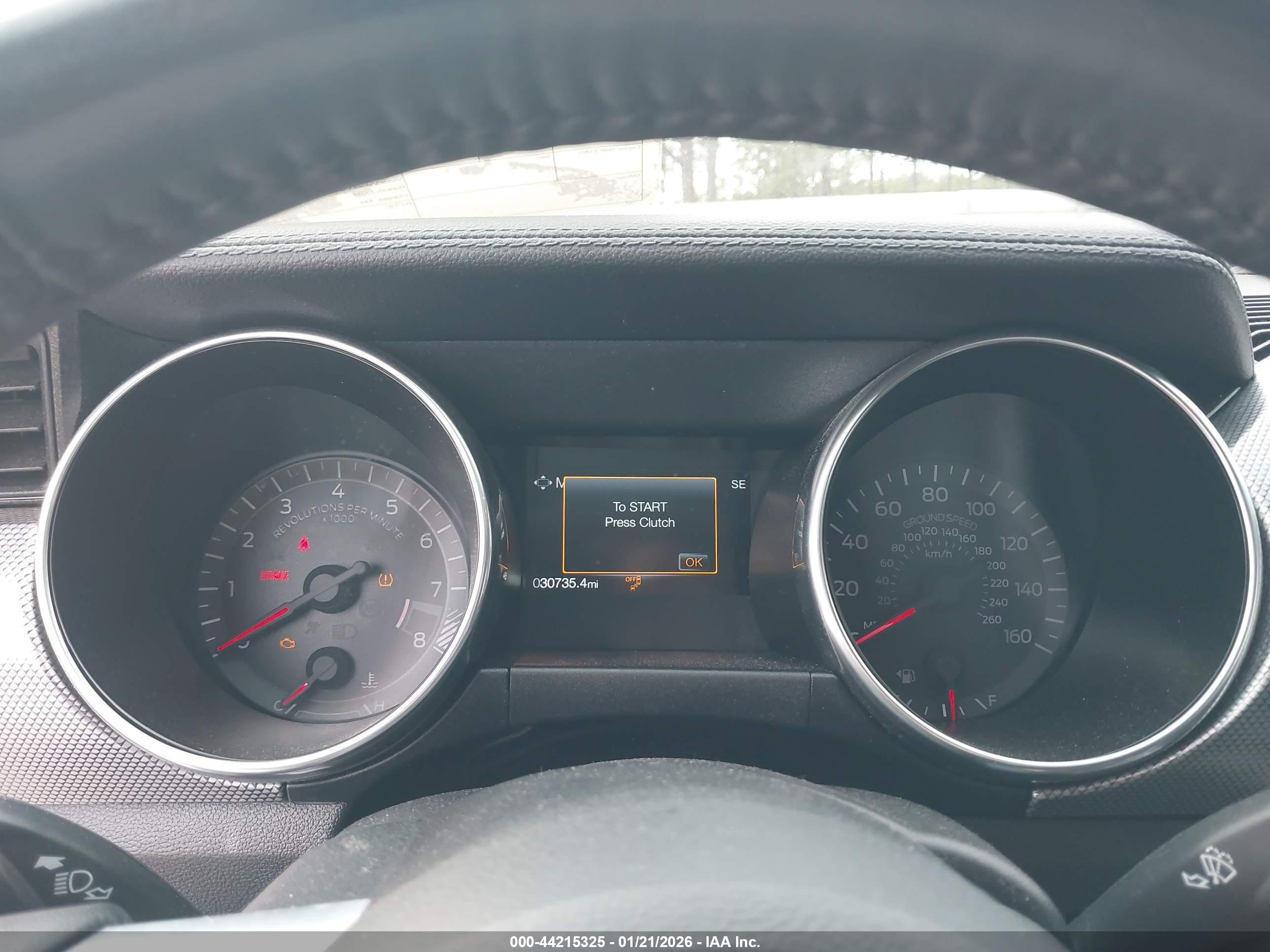 FORD MUSTANG image 7