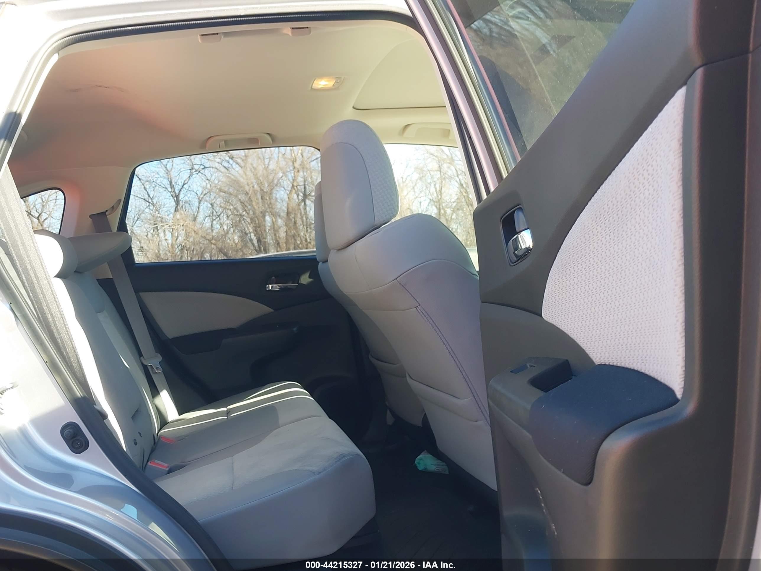 HONDA CR-V image 8