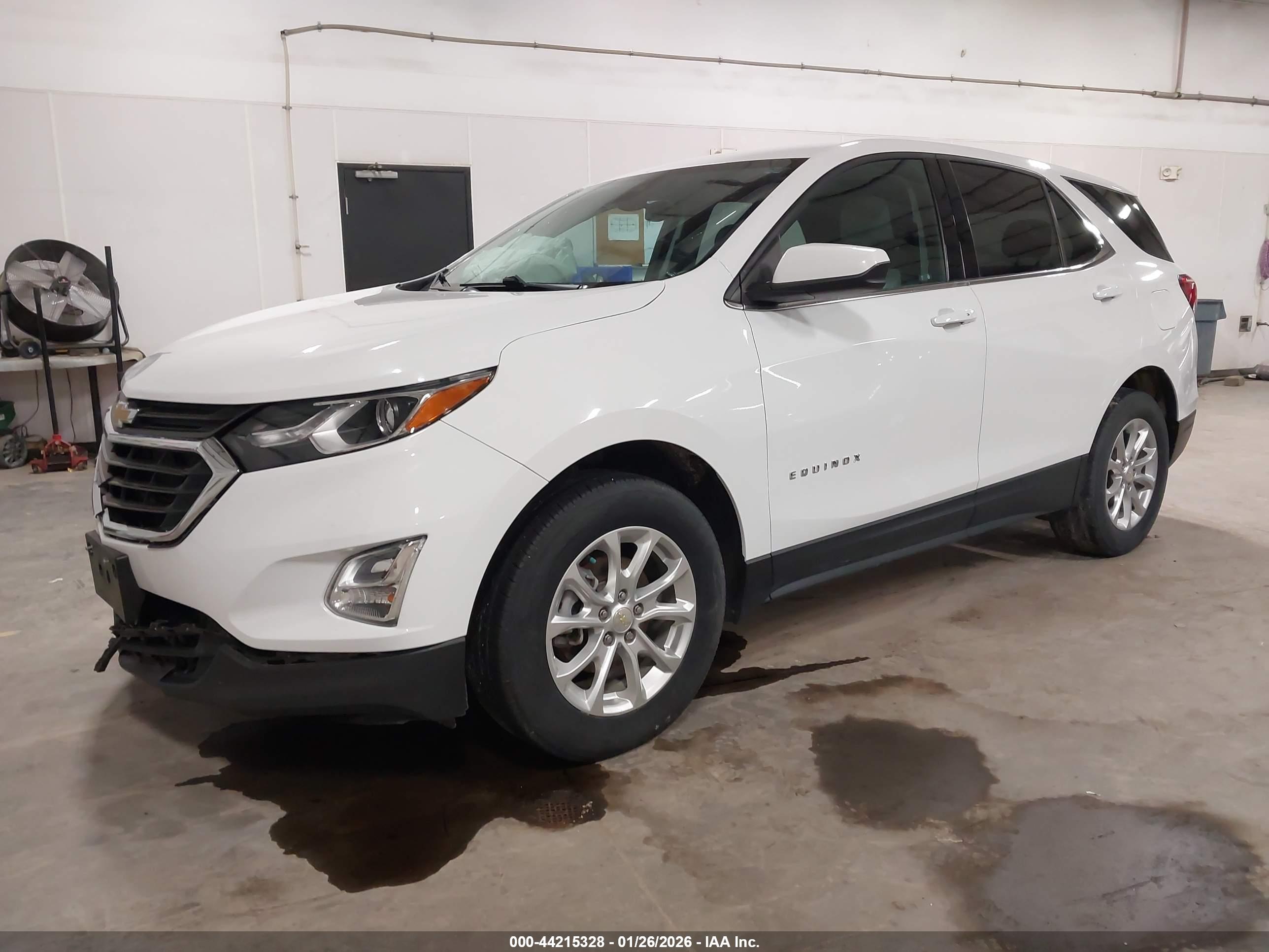 CHEVROLET EQUINOX image 2