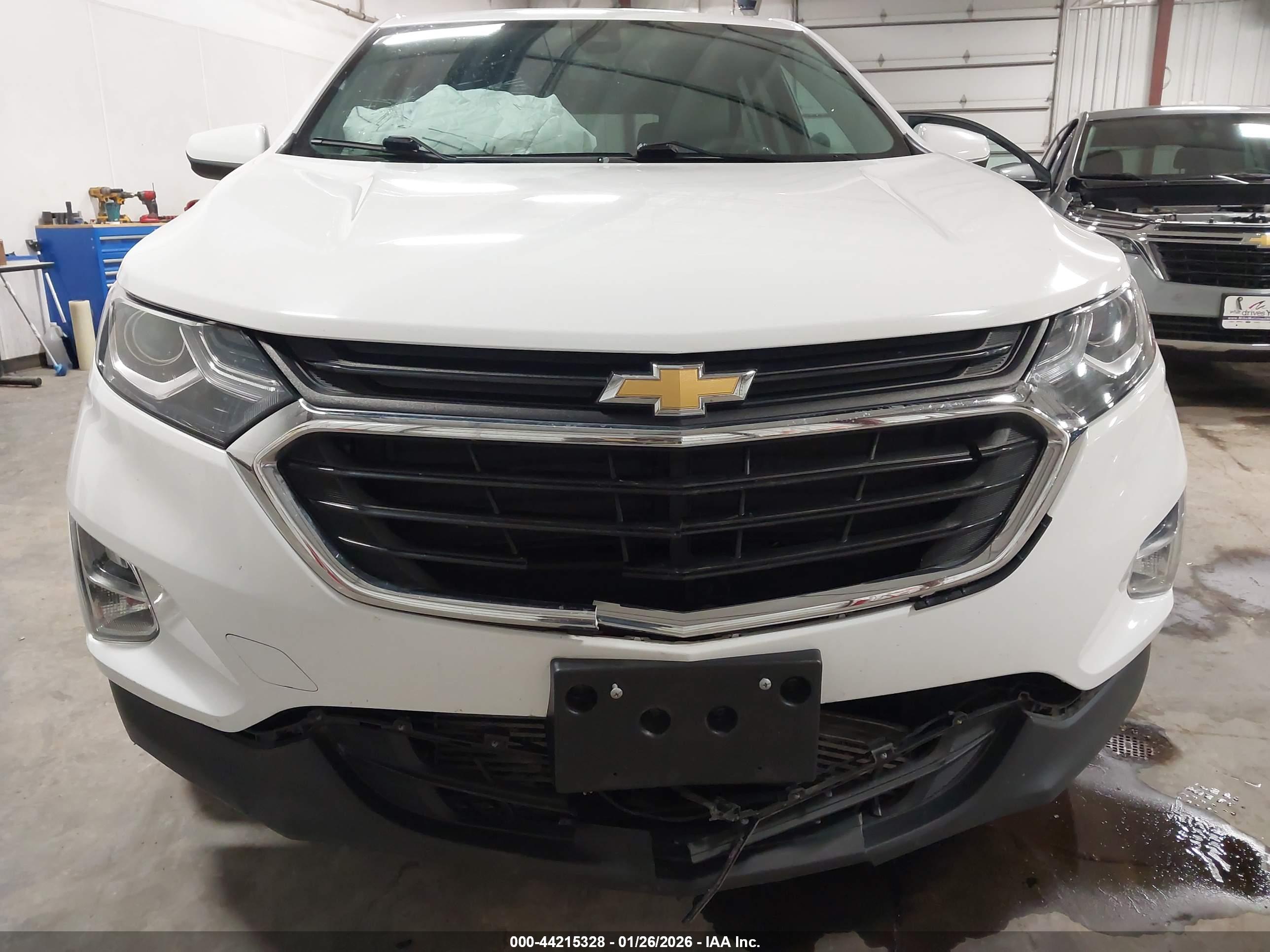 CHEVROLET EQUINOX image 6