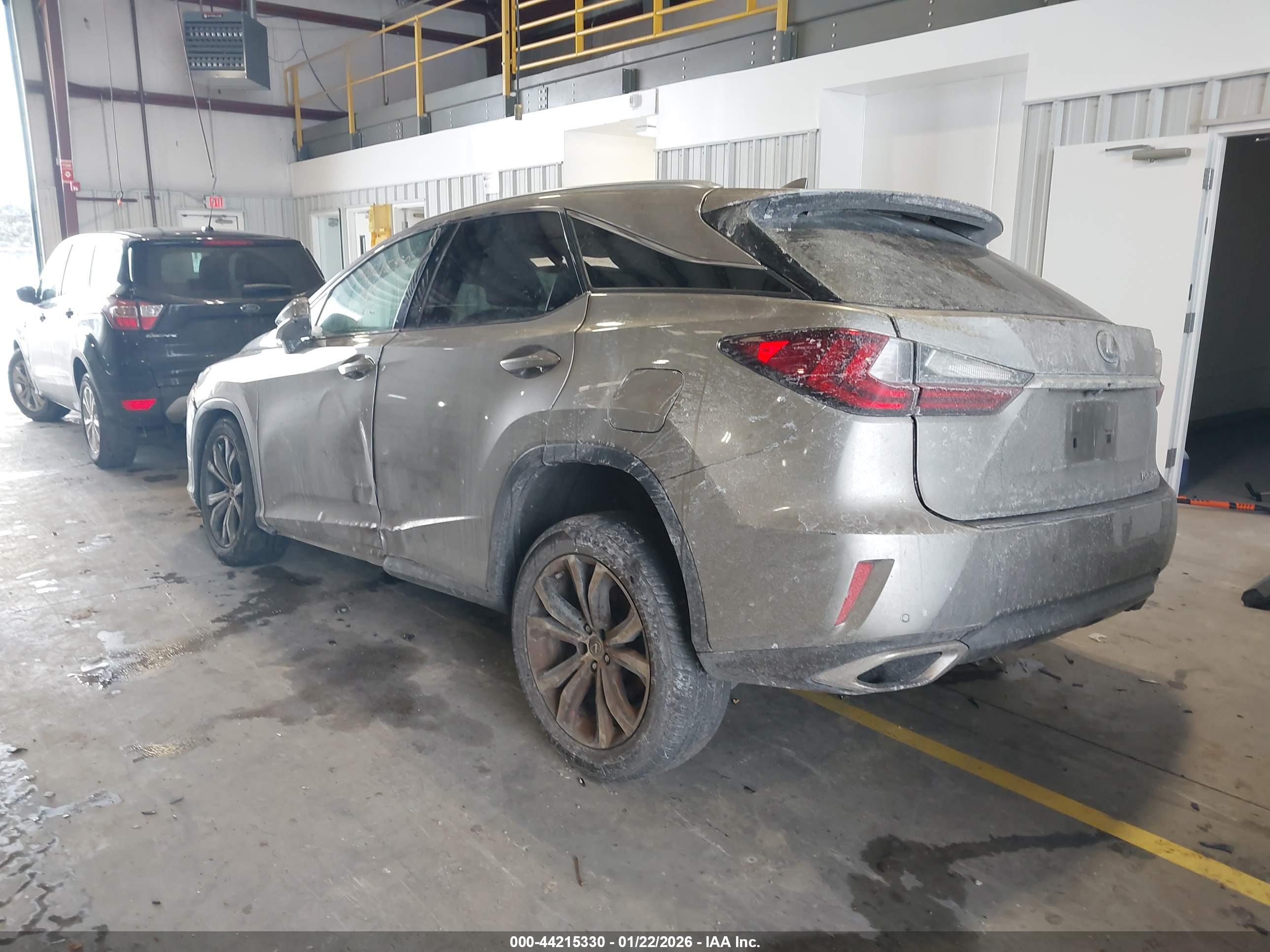 LEXUS RX image 3