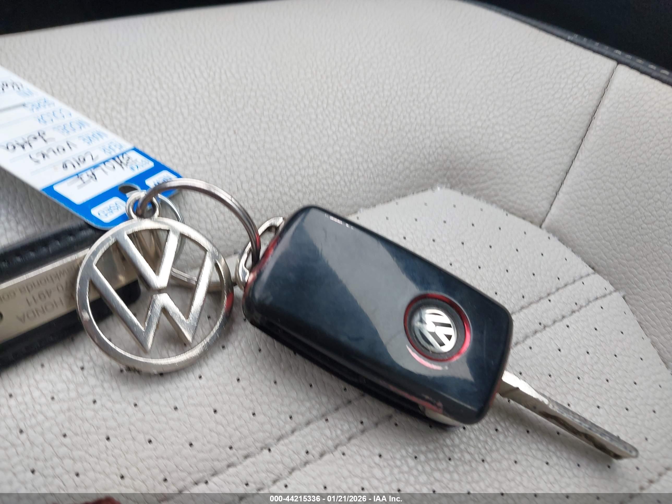 VOLKSWAGEN JETTA image 11
