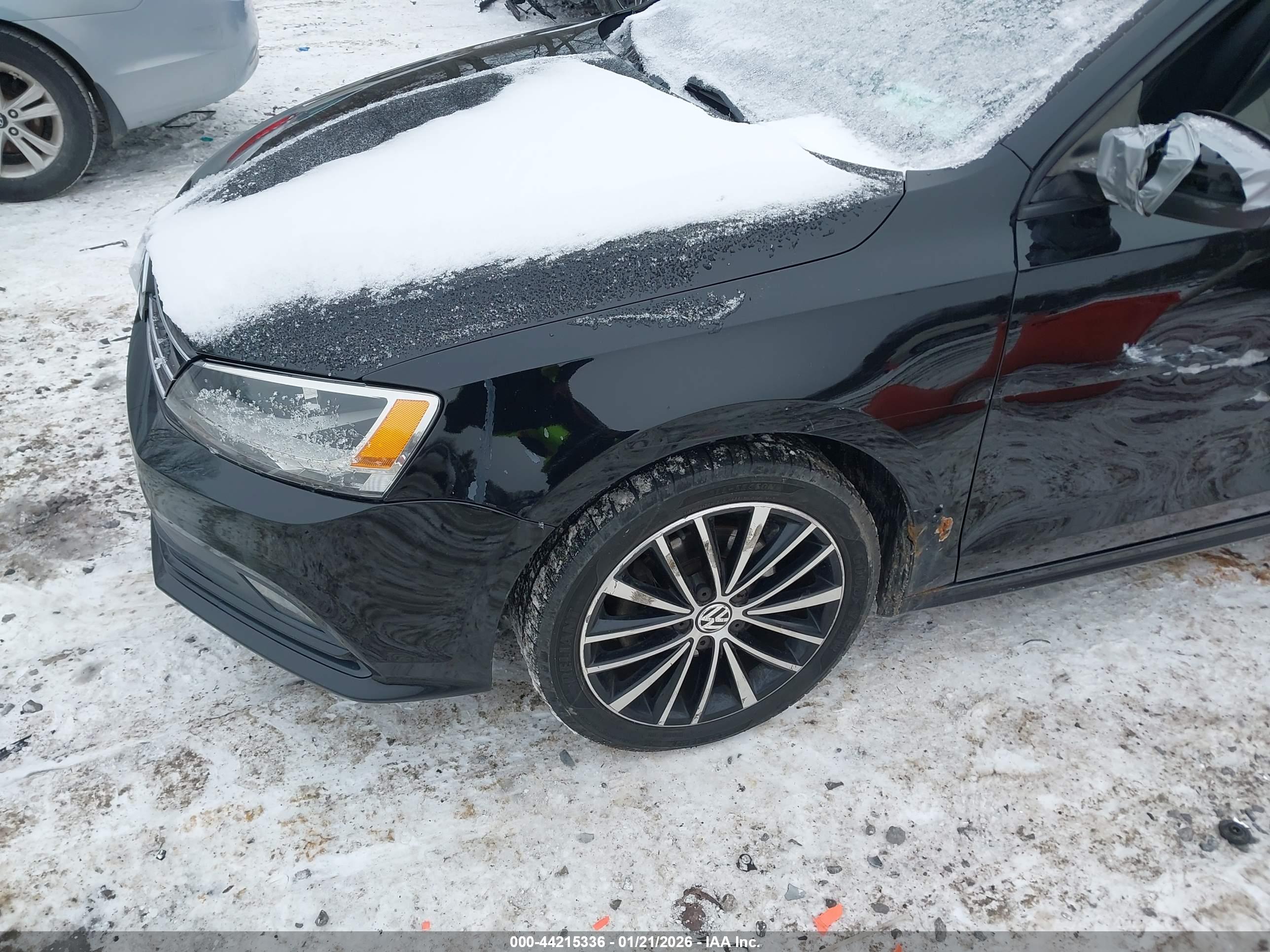 VOLKSWAGEN JETTA image 2