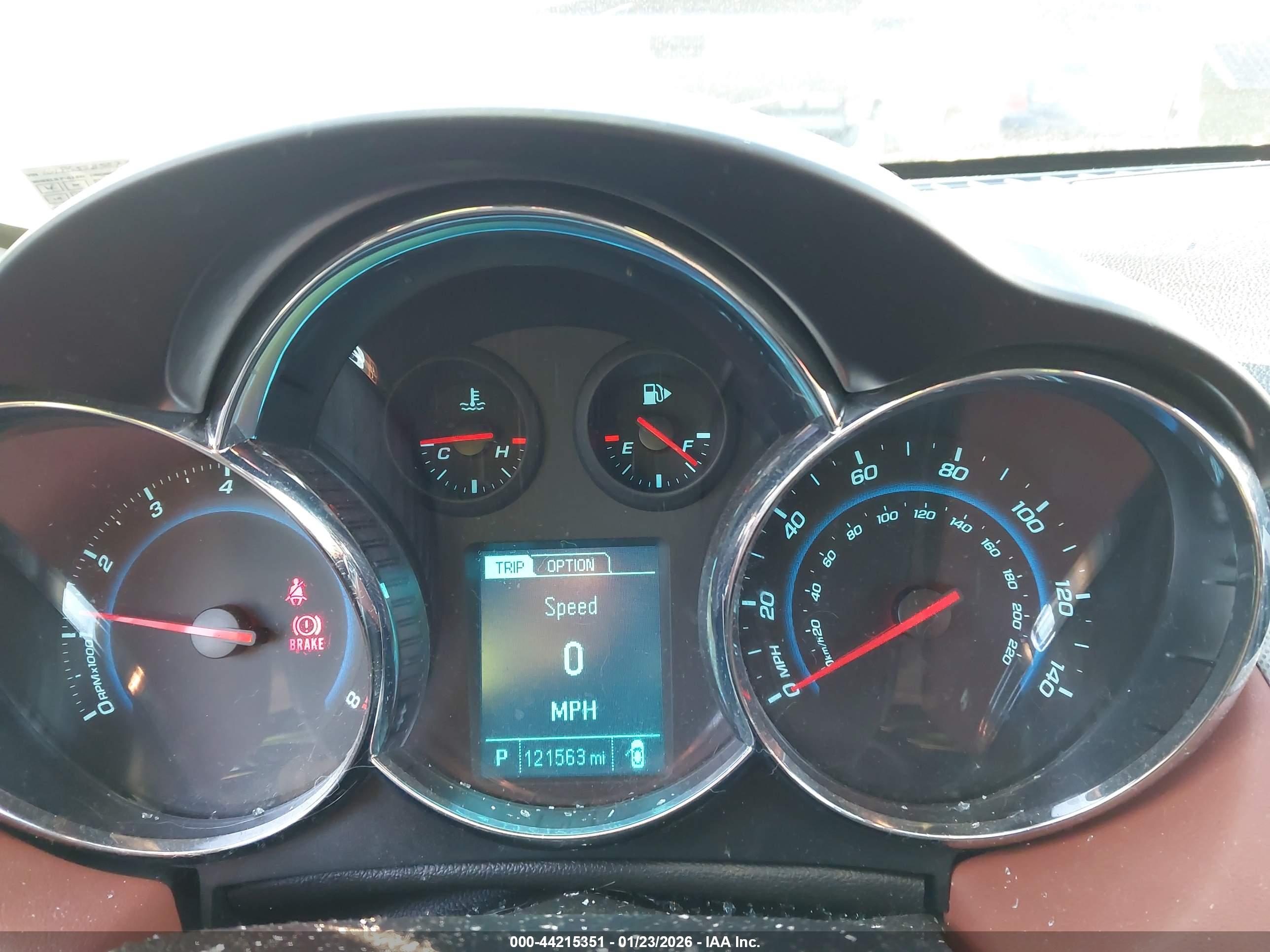 CHEVROLET CRUZE image 7