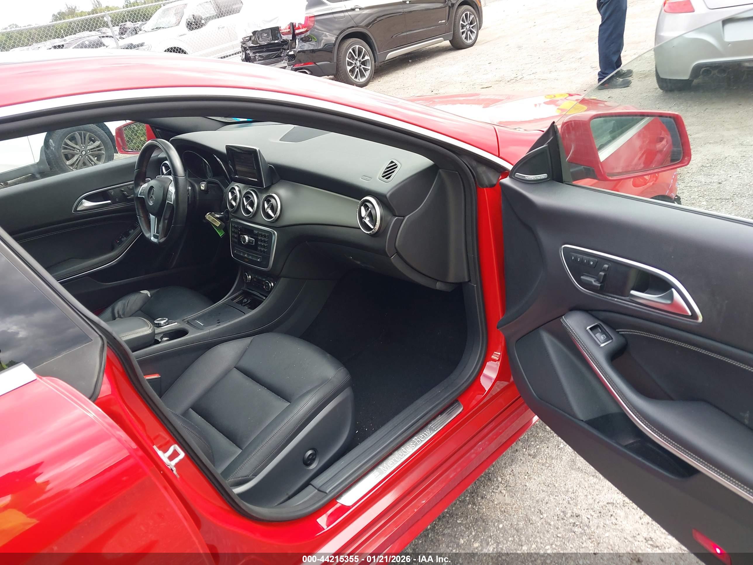 MERCEDES-BENZ CLA image 5