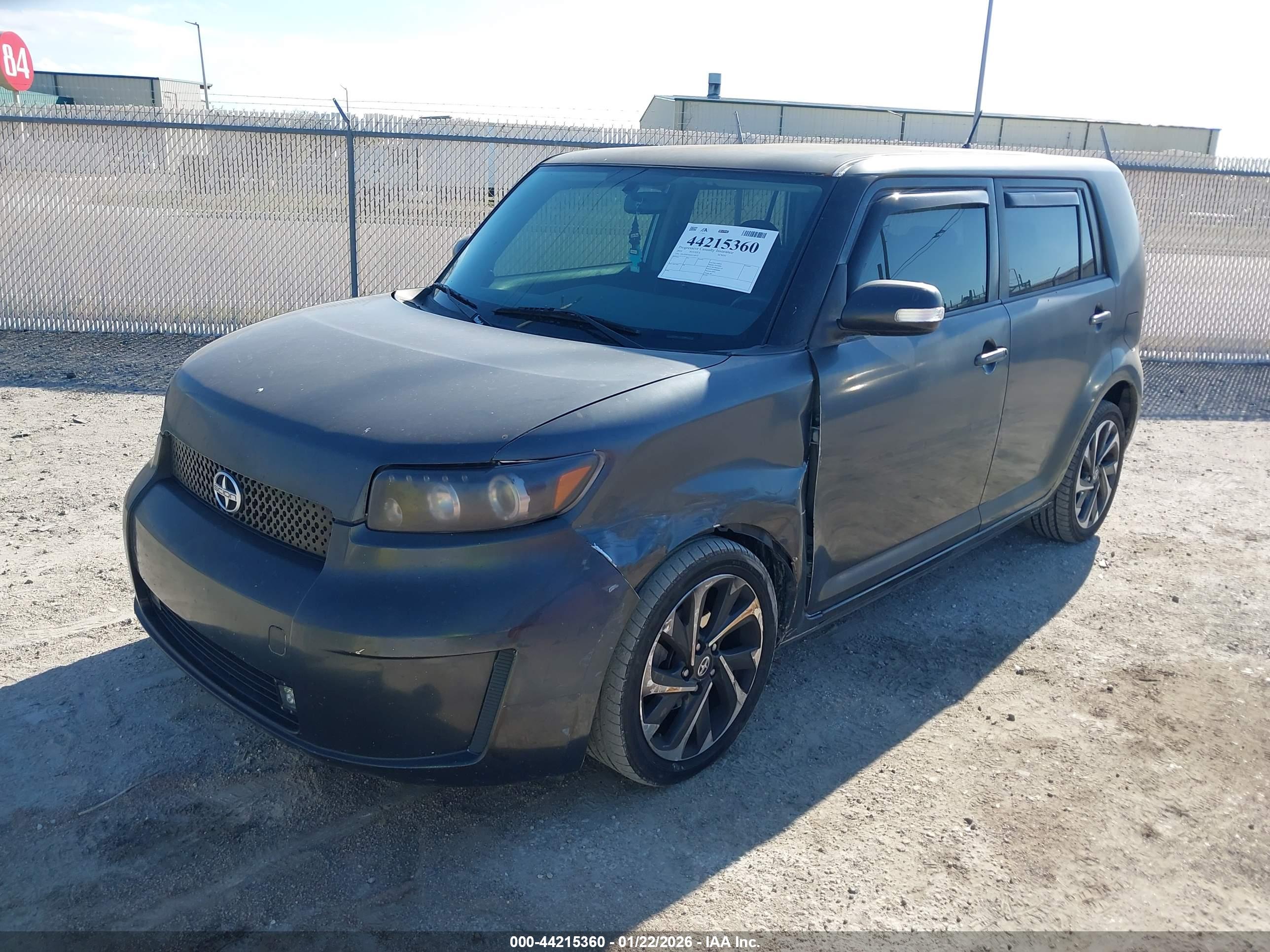 TOYOTA SCION image 2