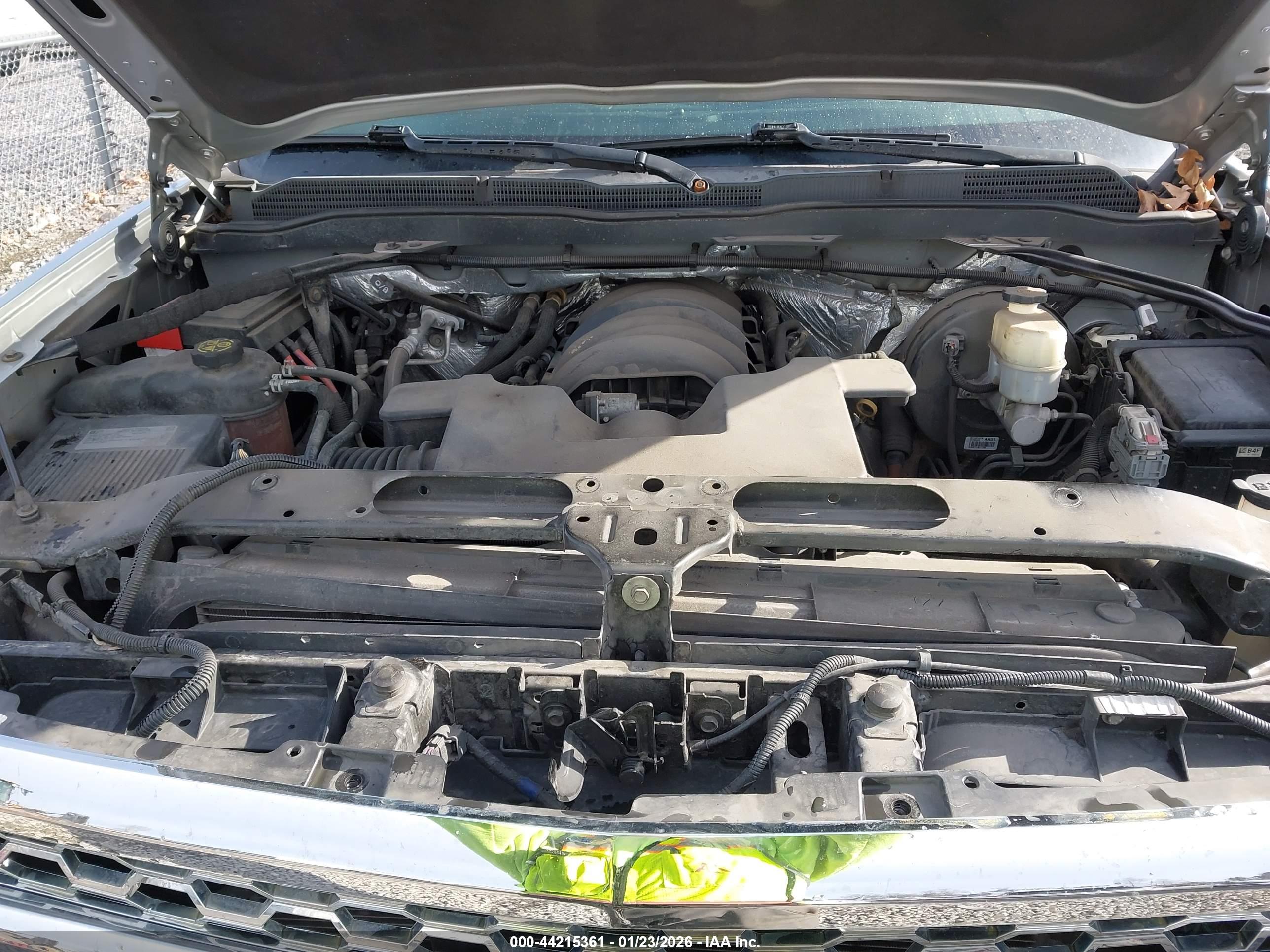 CHEVROLET SILVERADO image 10