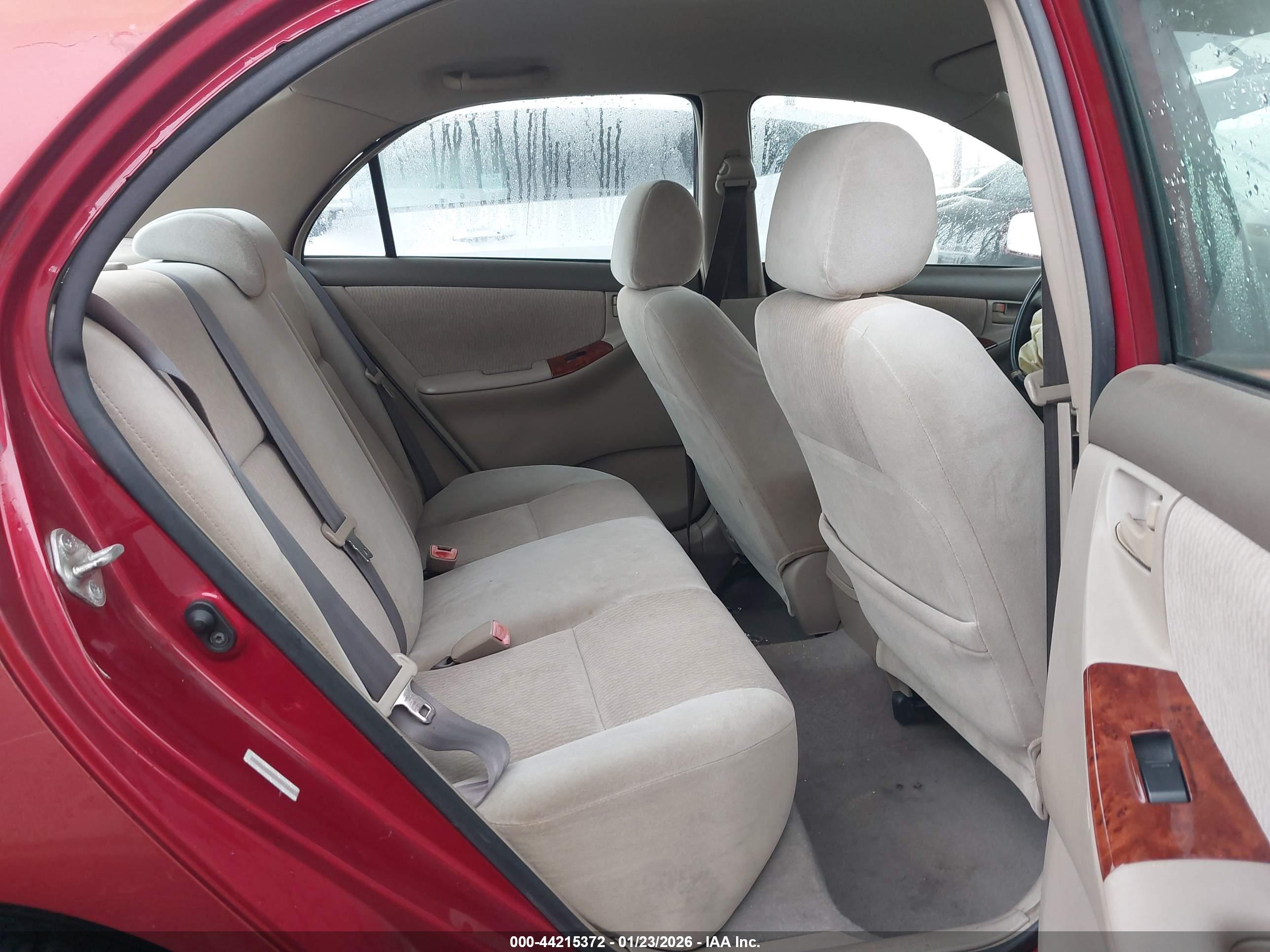 TOYOTA COROLLA image 8
