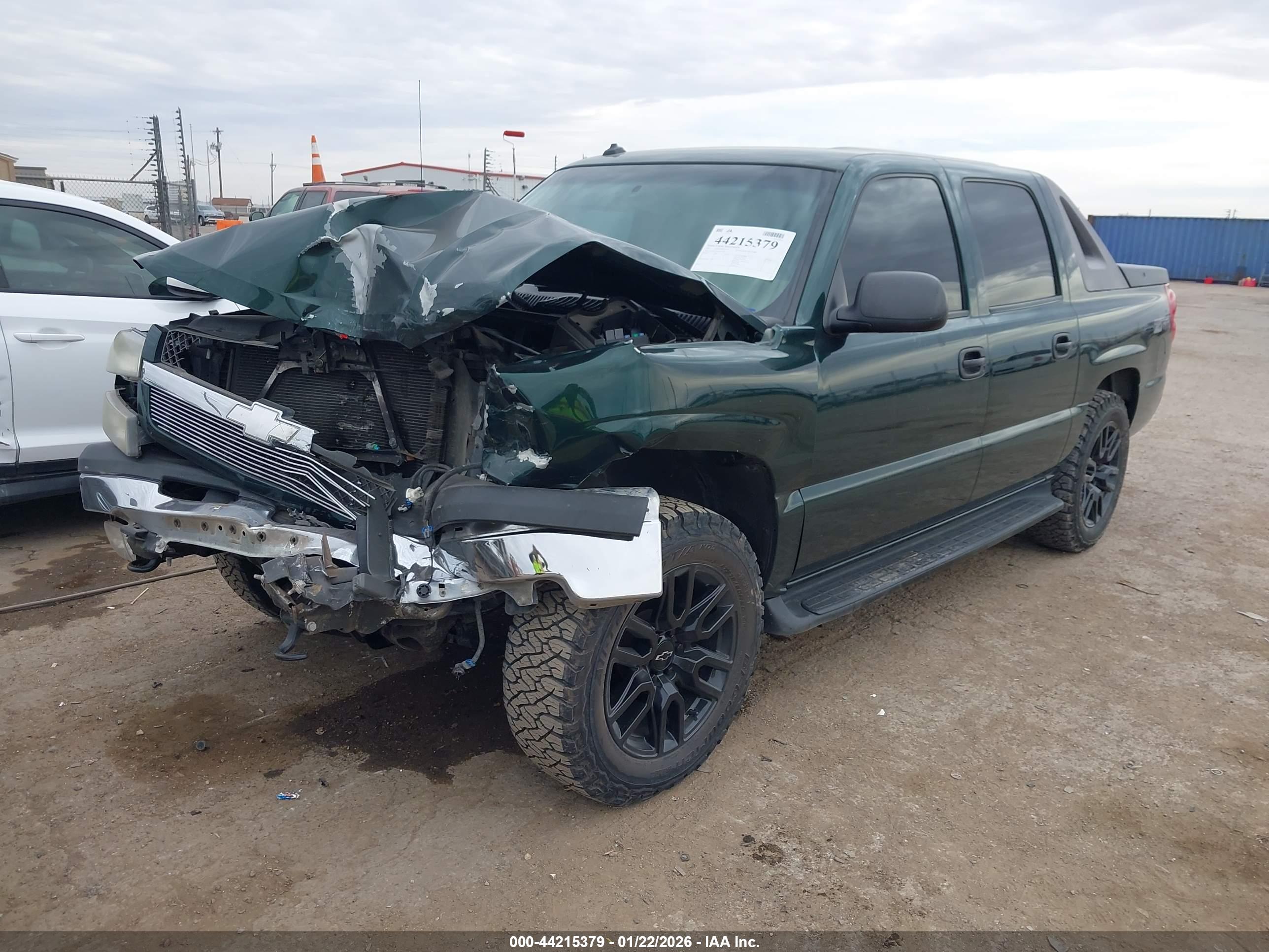 CHEVROLET AVALANCHE image 2