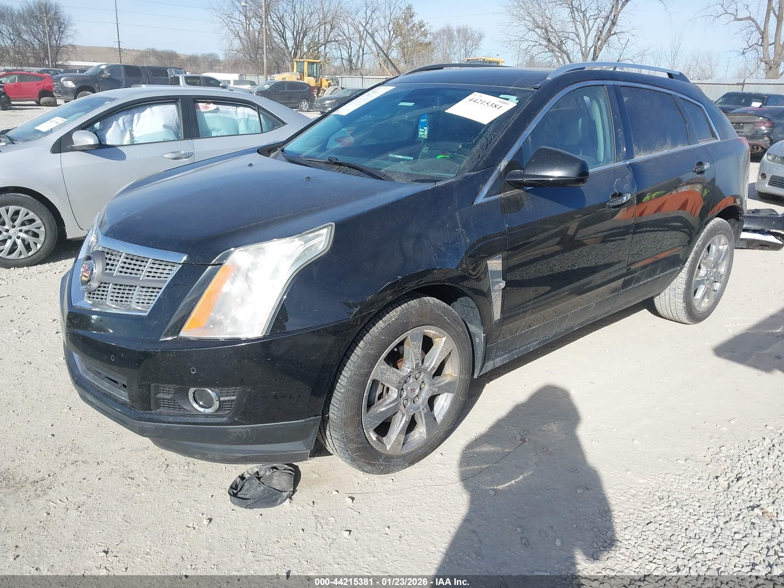 CADILLAC SRX image 2