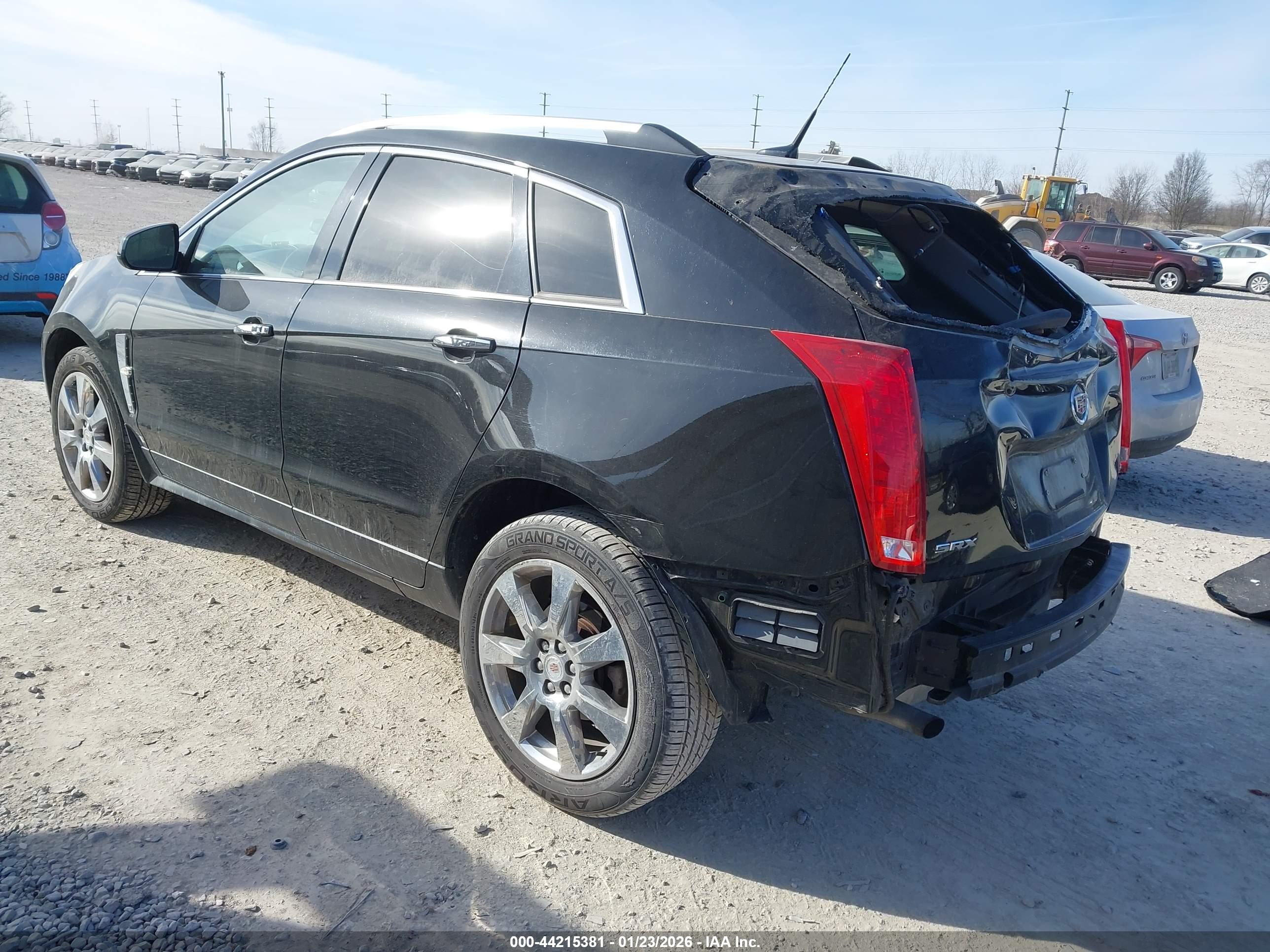 CADILLAC SRX image 3