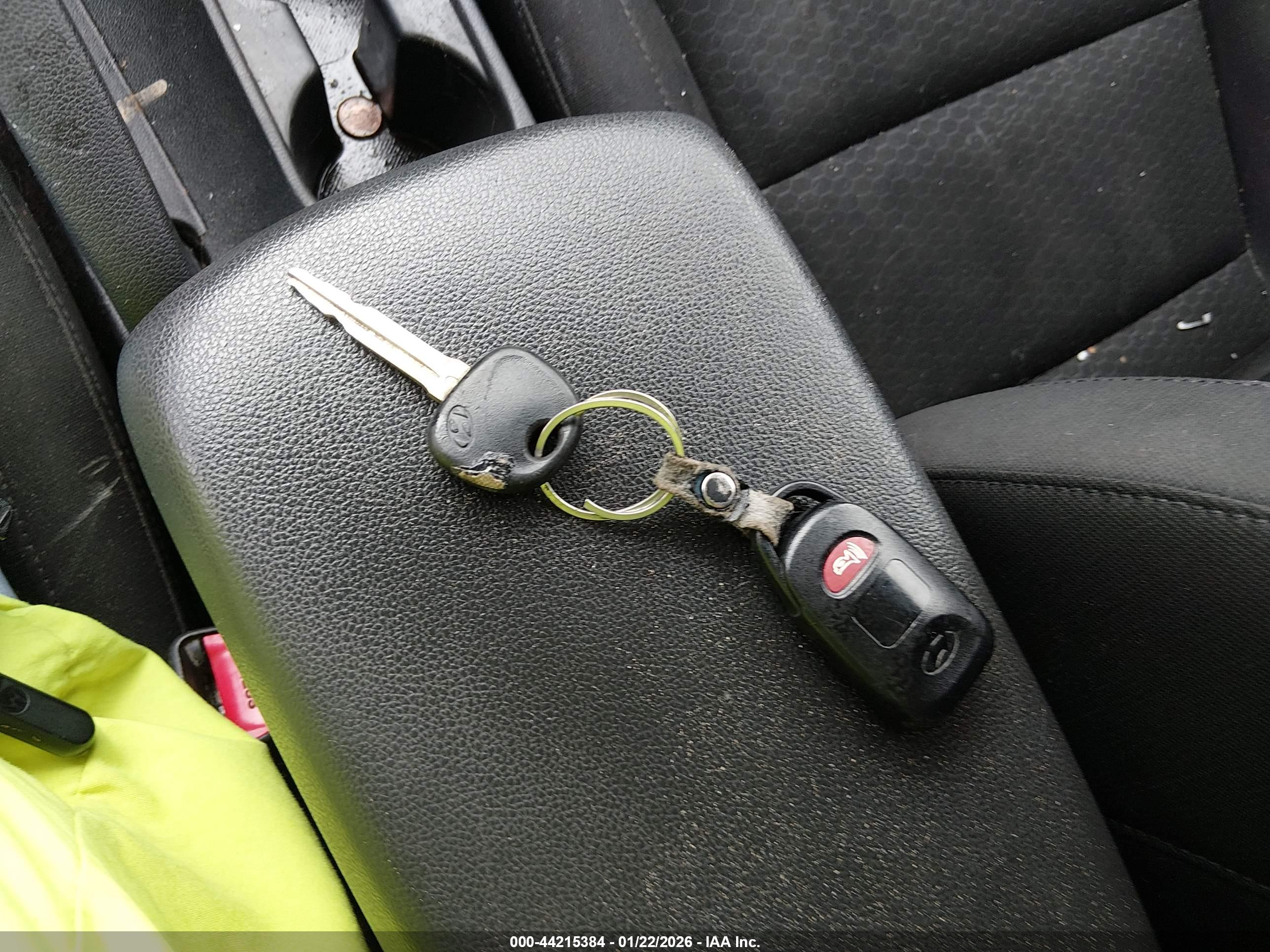 HYUNDAI ELANTRA image 11