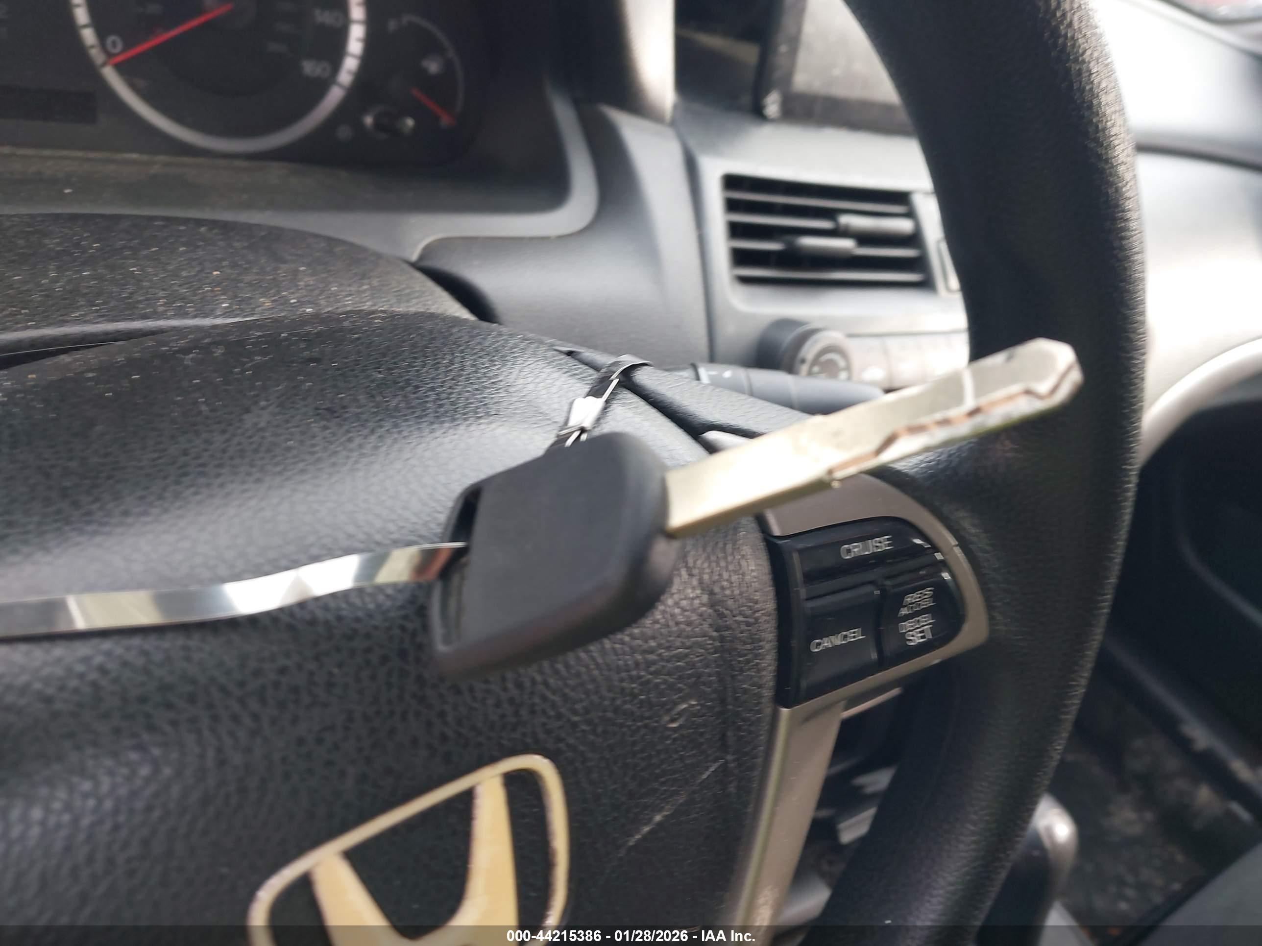 HONDA ACCORD image 11