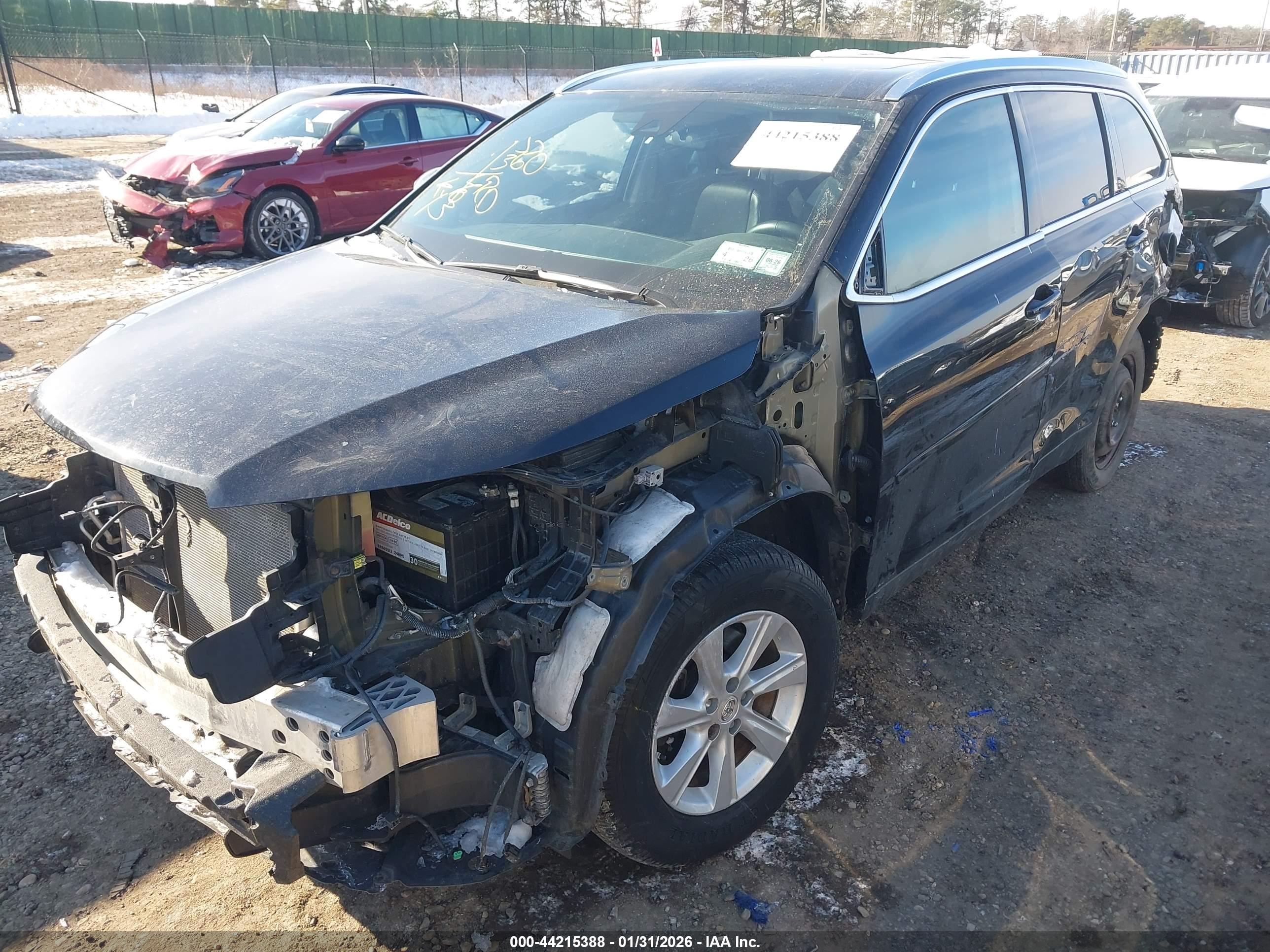 TOYOTA HIGHLANDER image 2