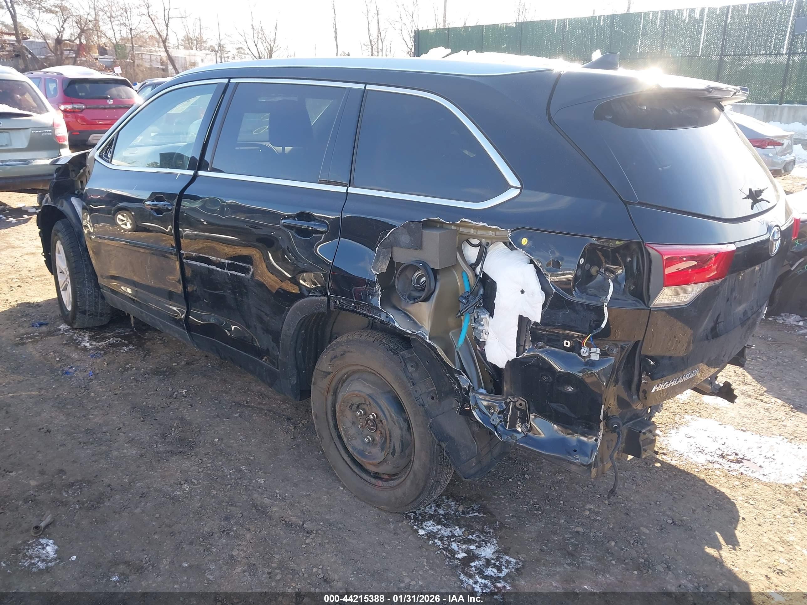 TOYOTA HIGHLANDER image 3