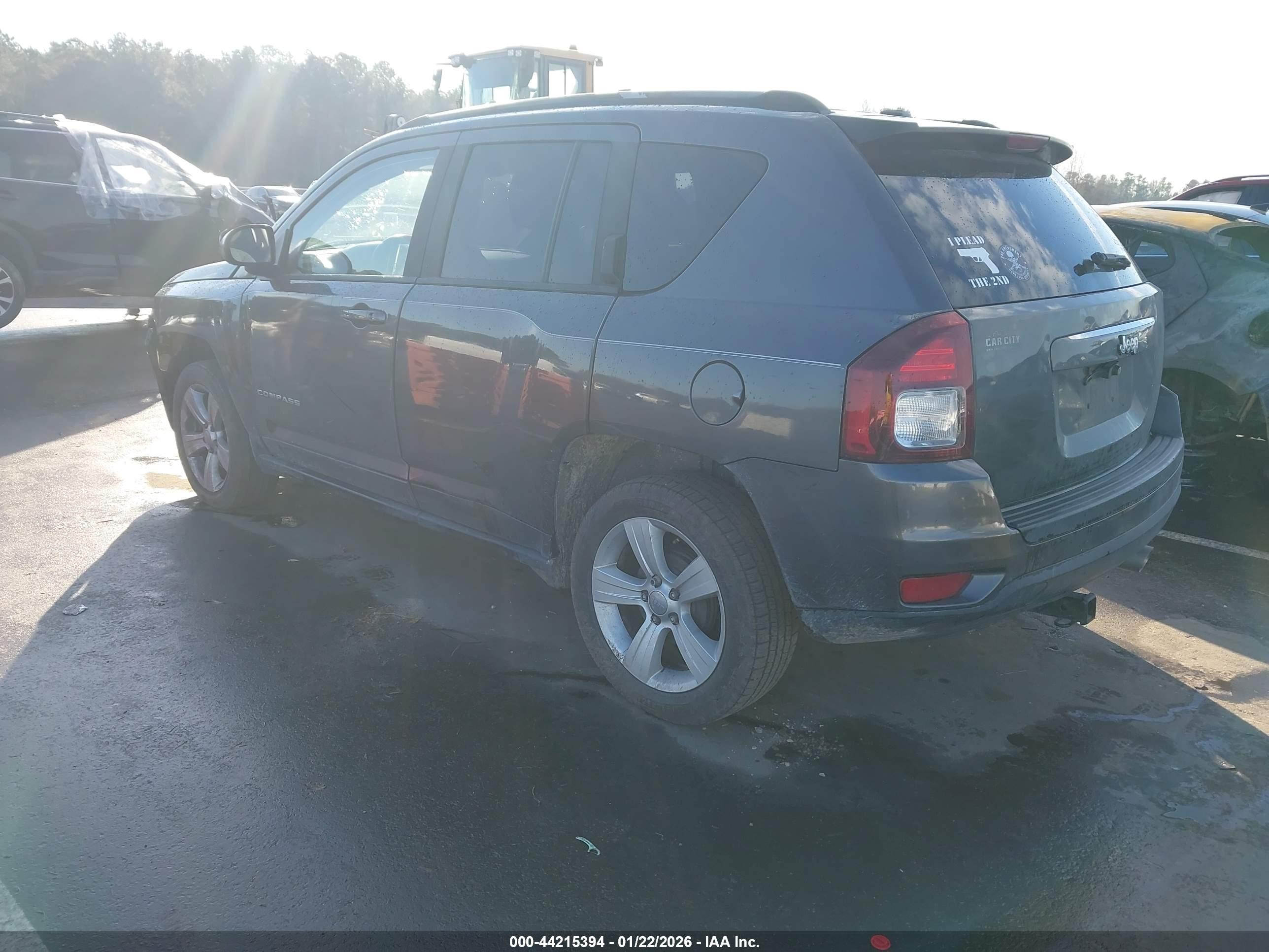 JEEP COMPASS image 3