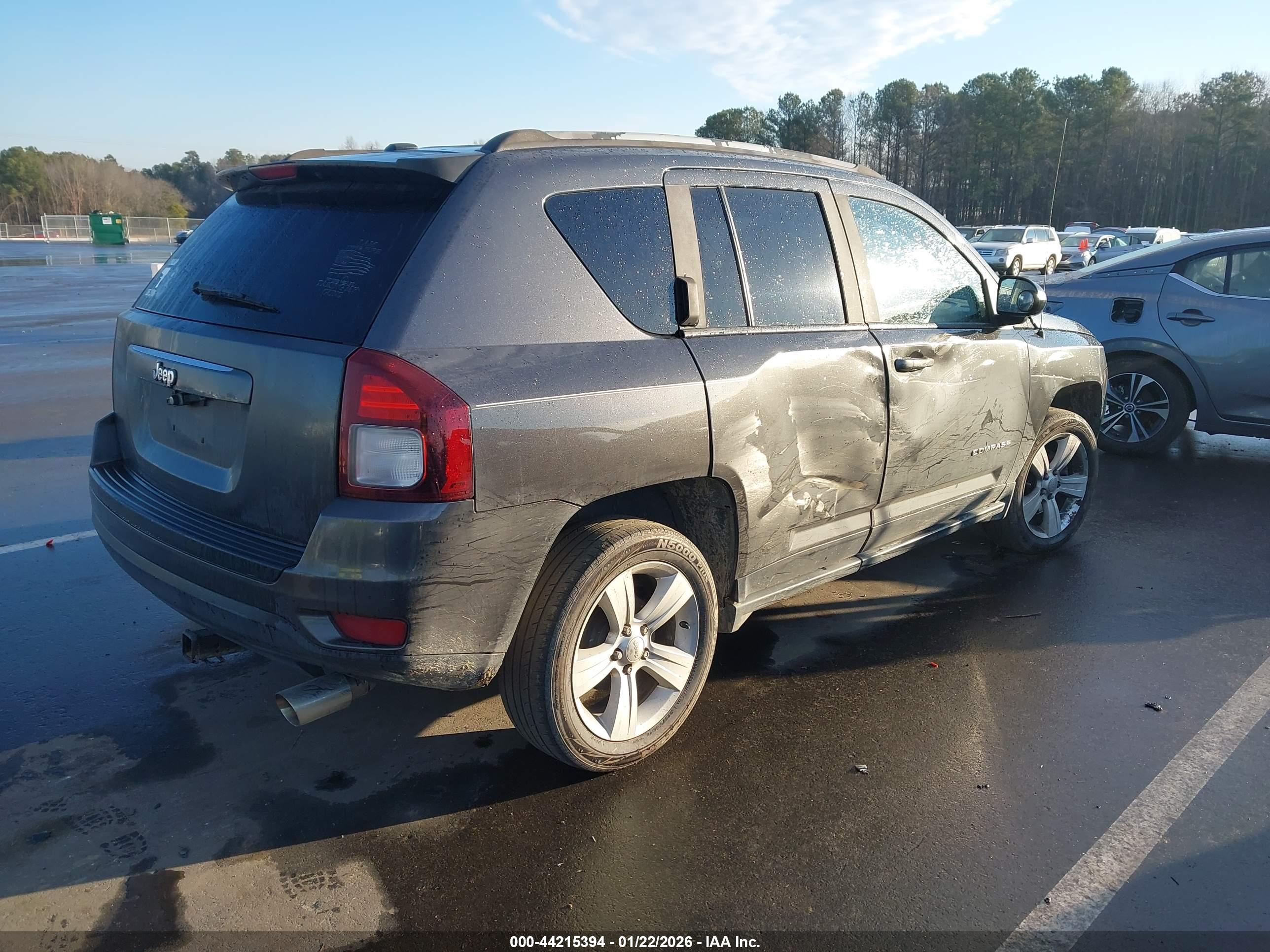 JEEP COMPASS image 4