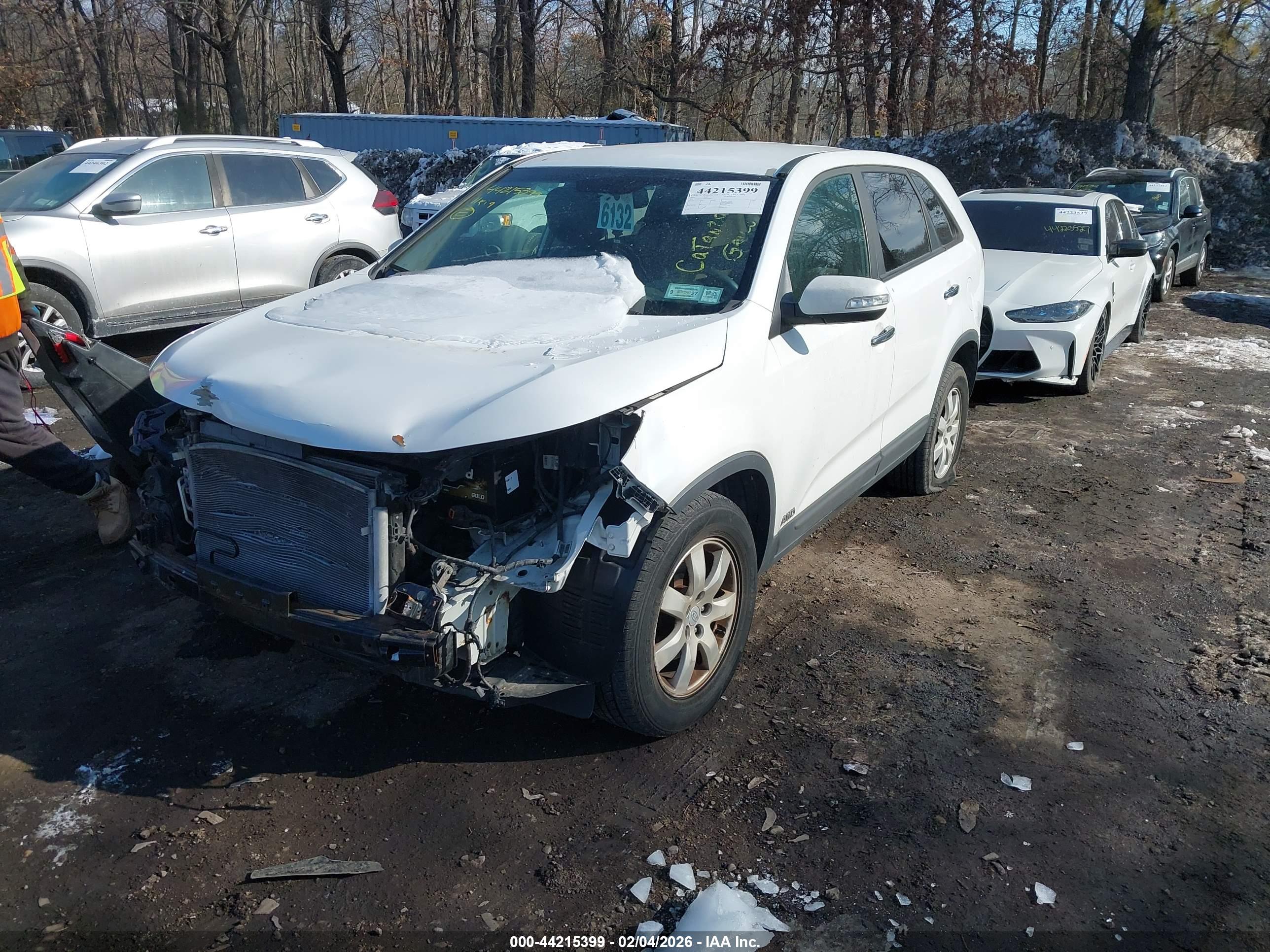 KIA SORENTO image 2