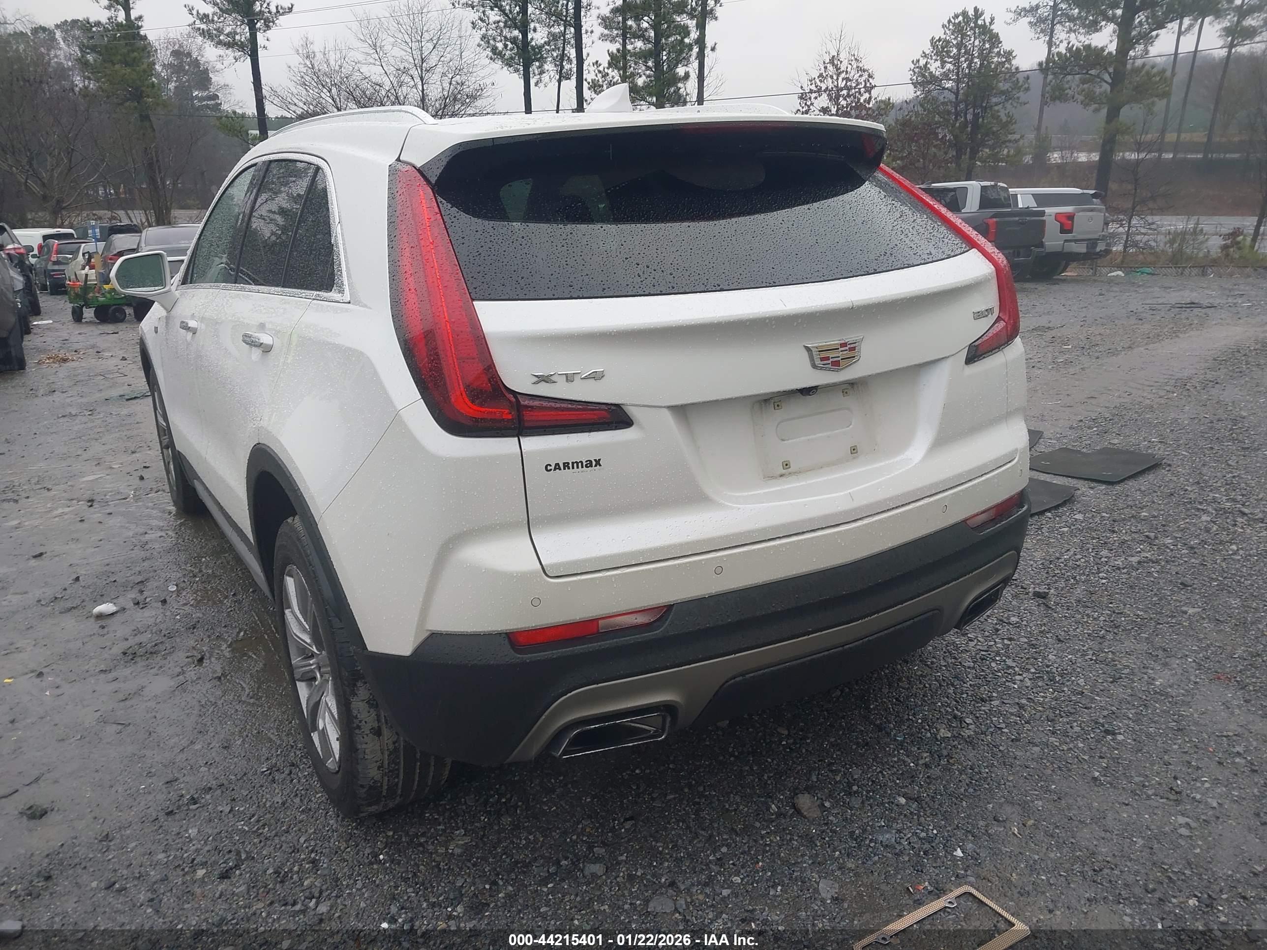 CADILLAC XT4 image 3