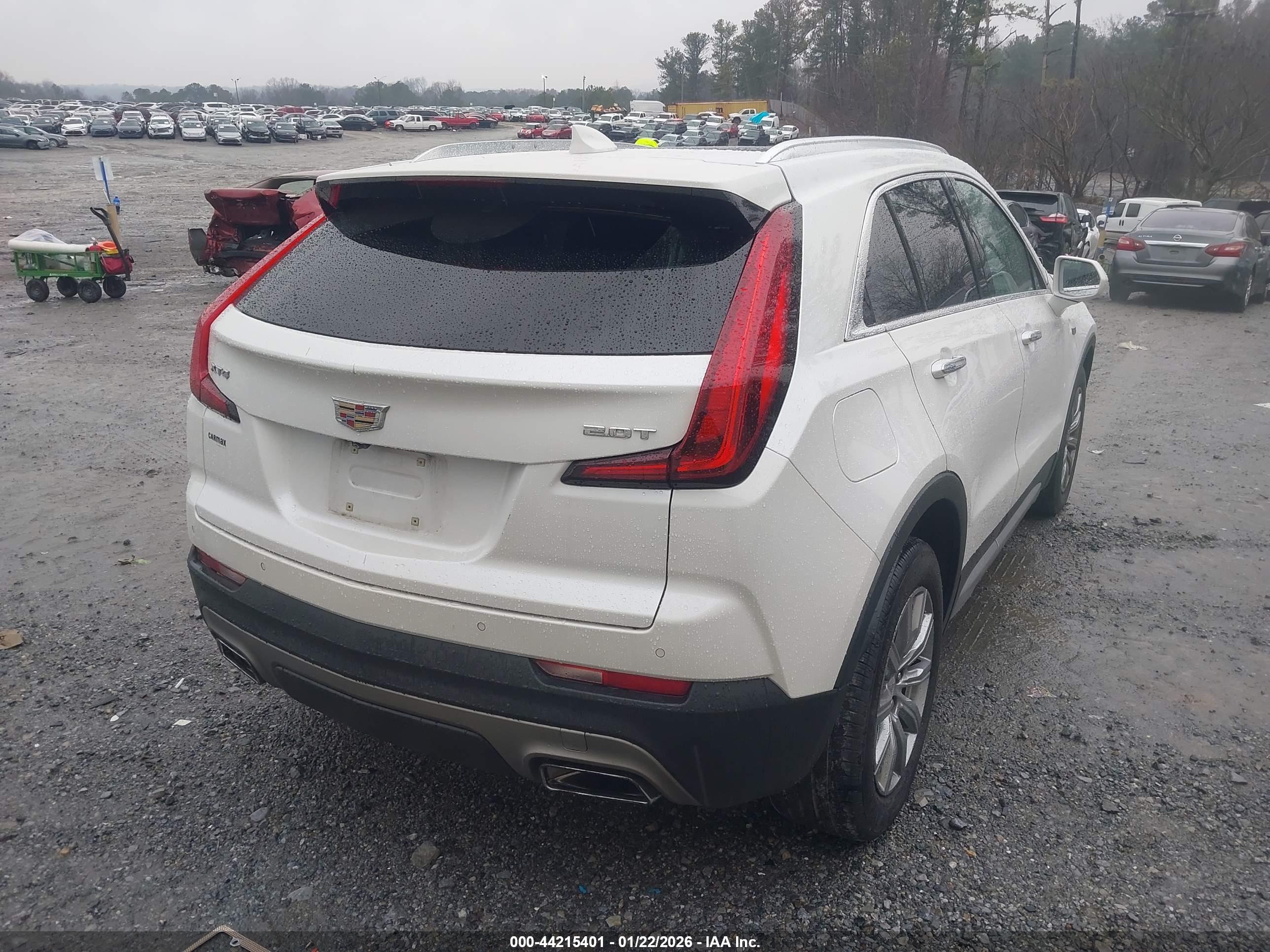 CADILLAC XT4 image 4