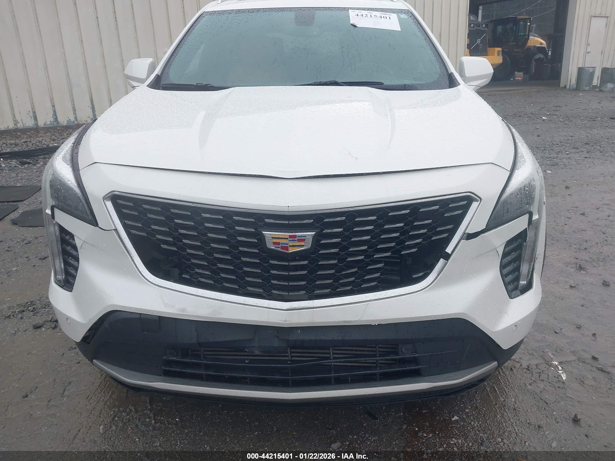 CADILLAC XT4 image 6