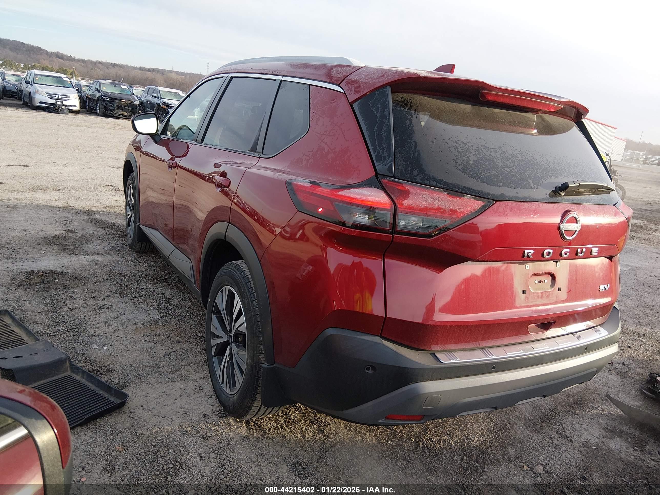NISSAN ROGUE image 3