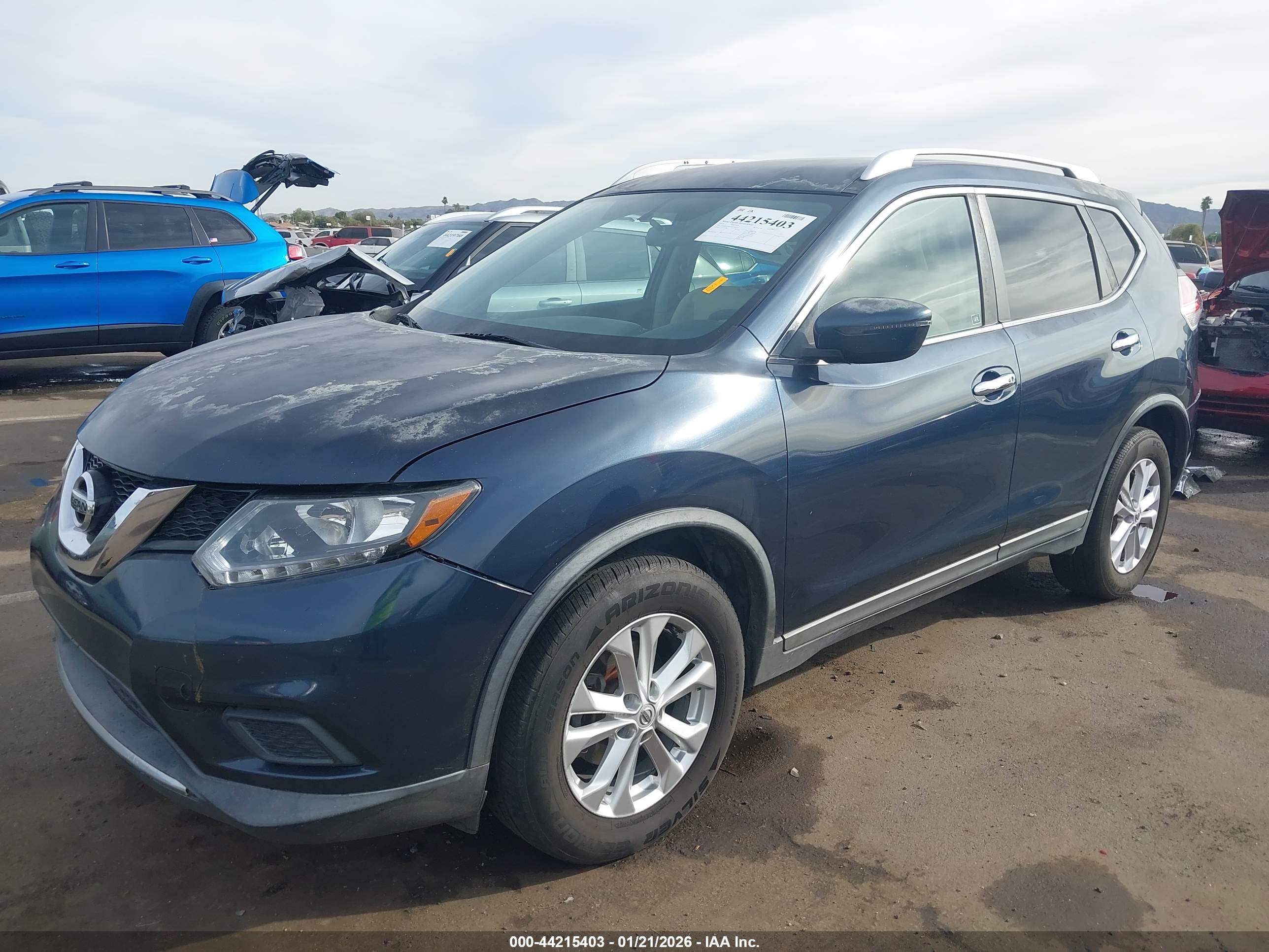 NISSAN ROGUE image 2