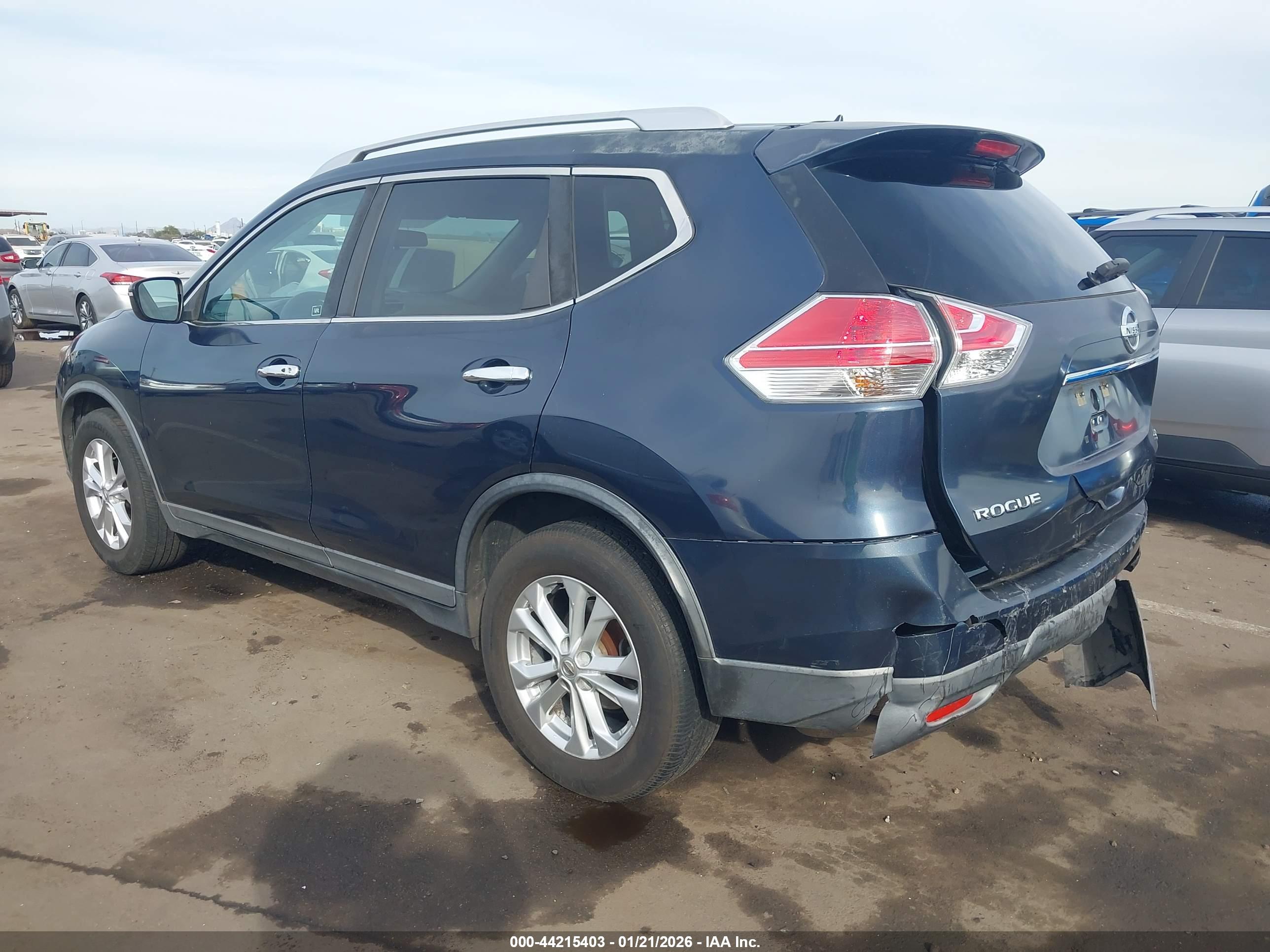 NISSAN ROGUE image 3