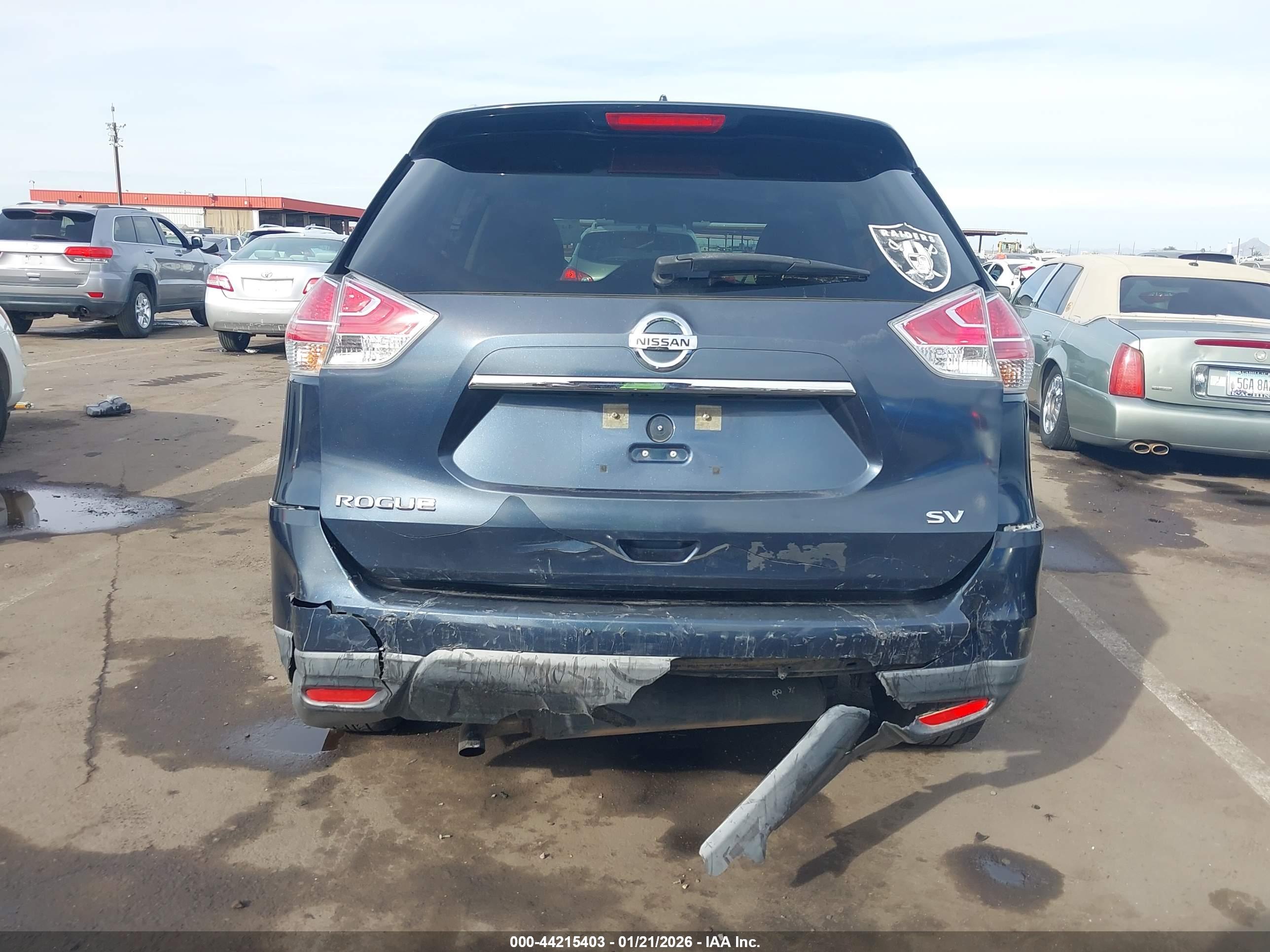 NISSAN ROGUE image 6