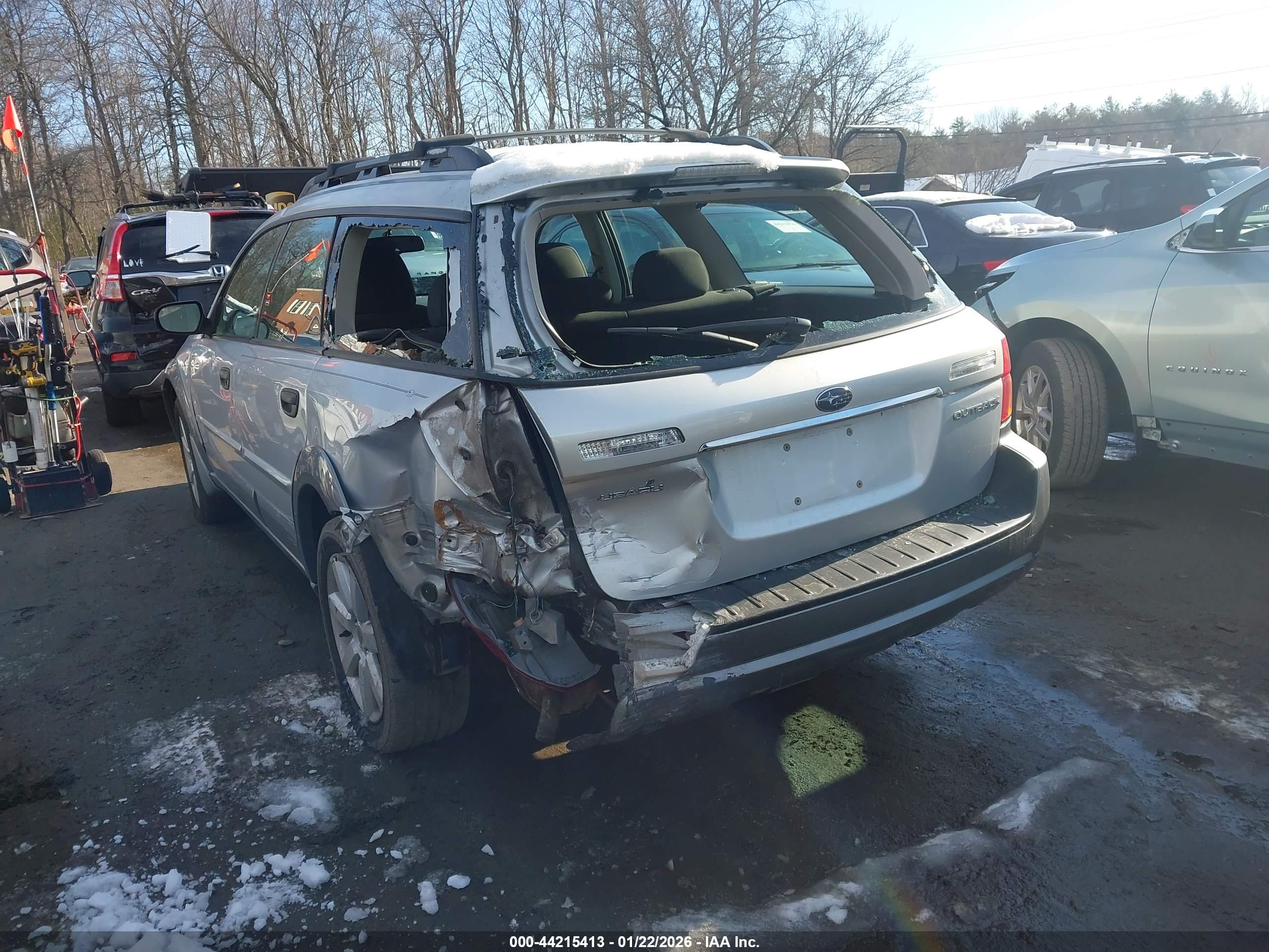SUBARU OUTBACK image 3