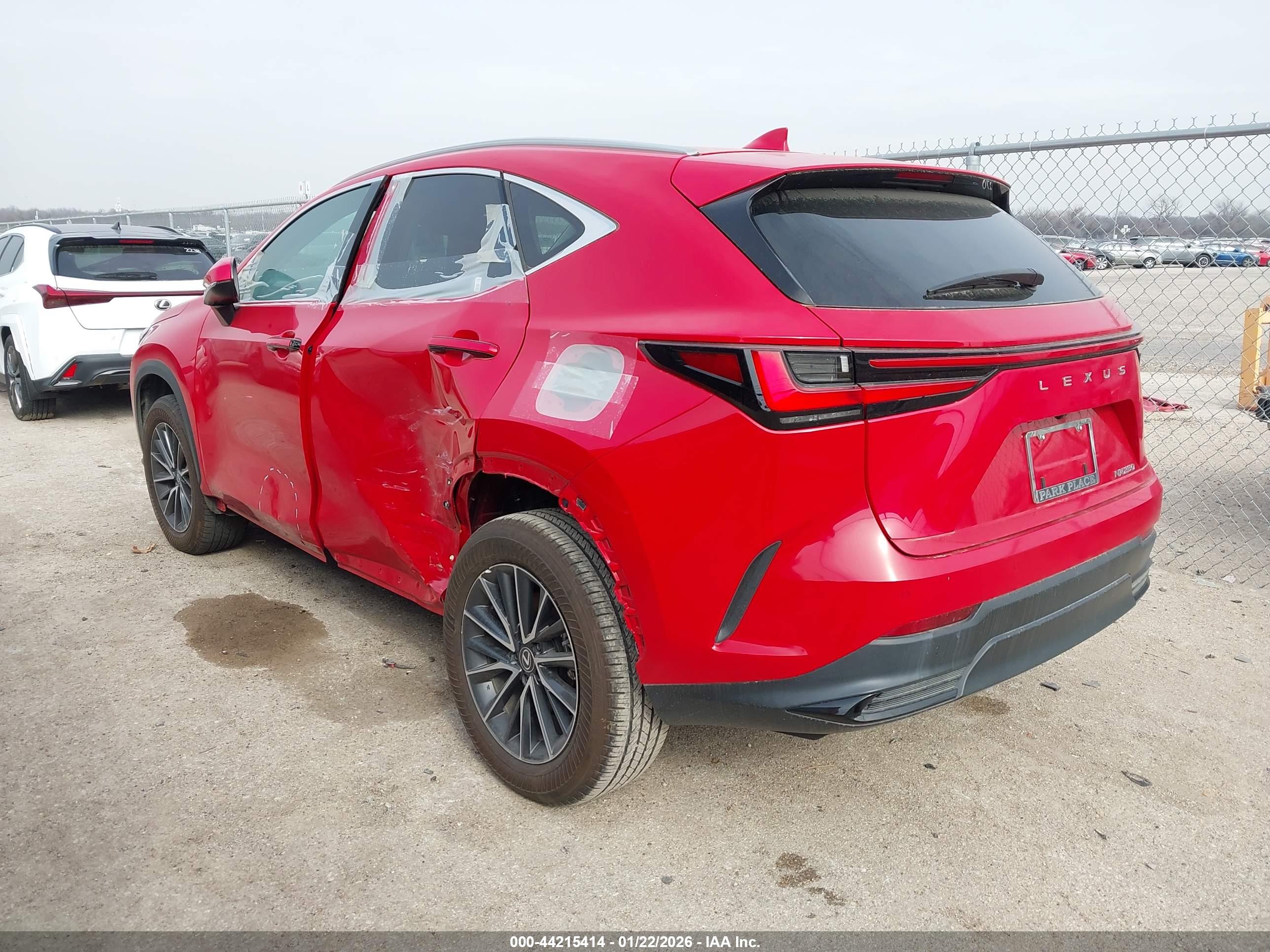 LEXUS NX image 3