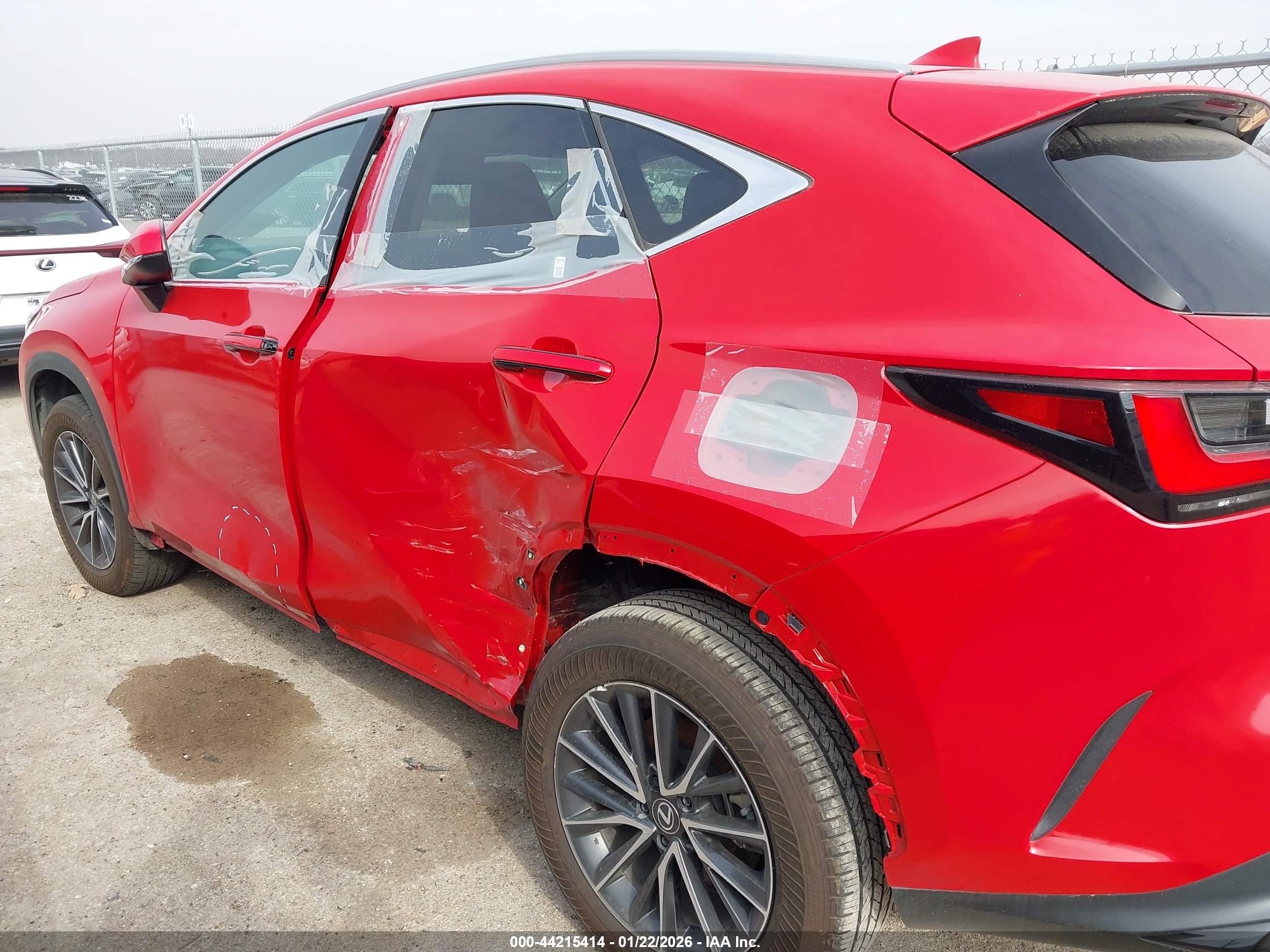 LEXUS NX image 6