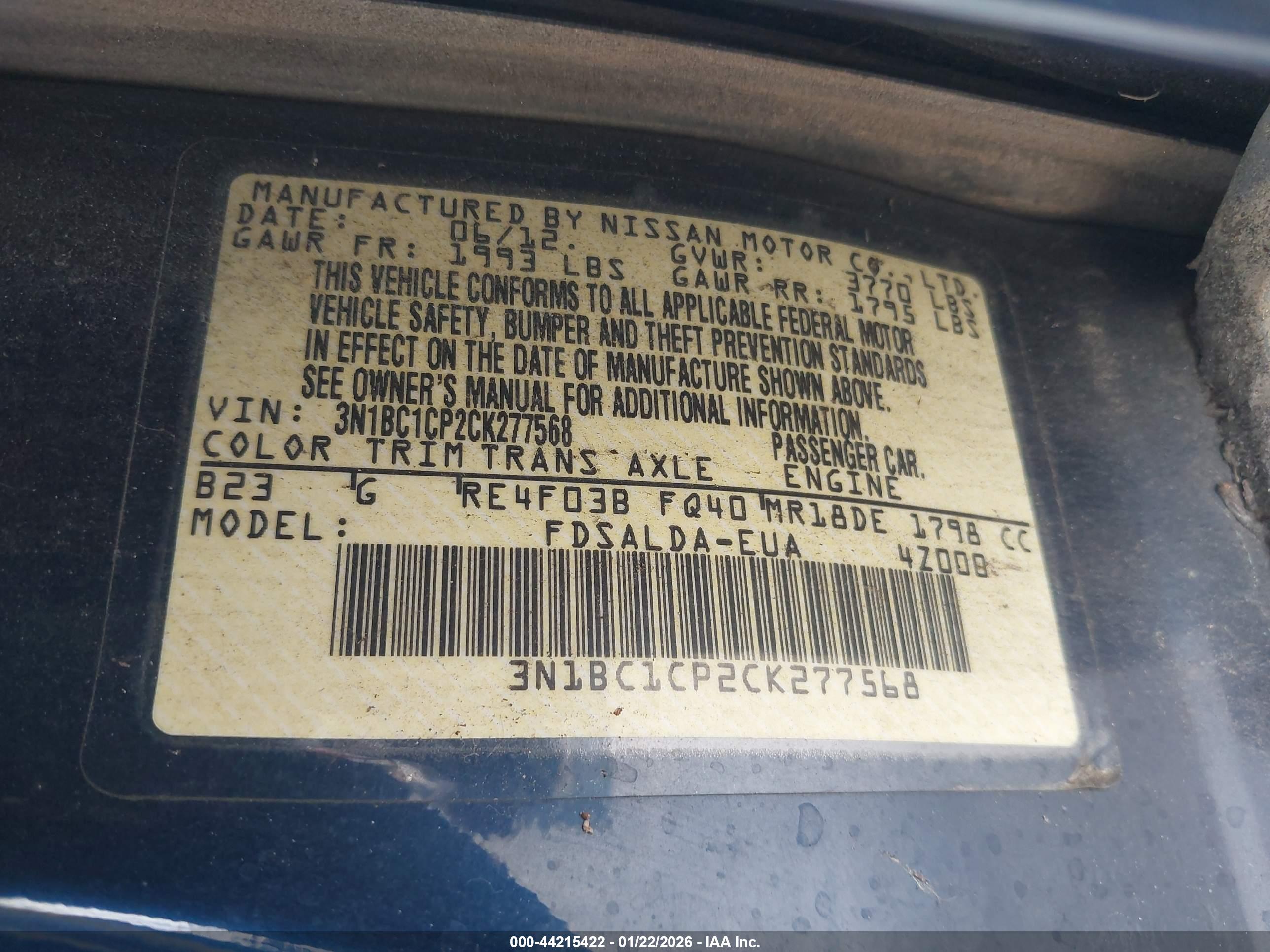 NISSAN VERSA image 9