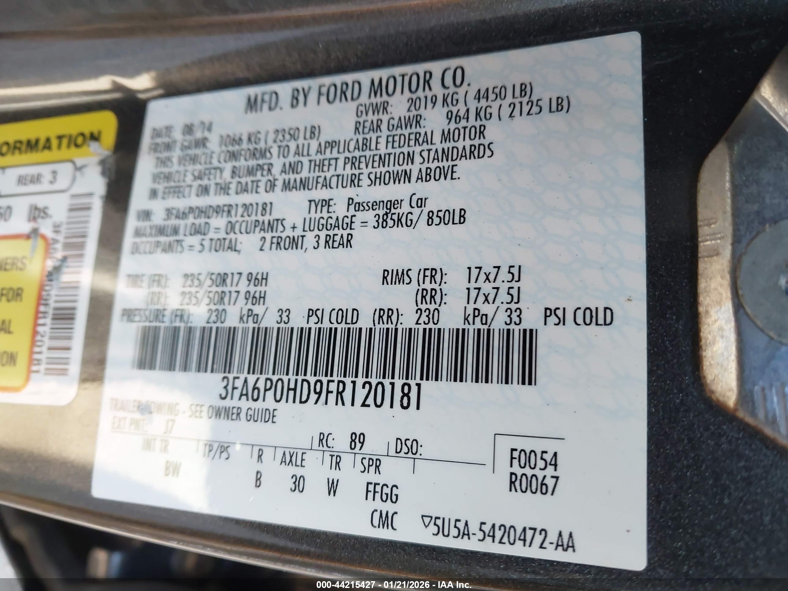 FORD FUSION image 9