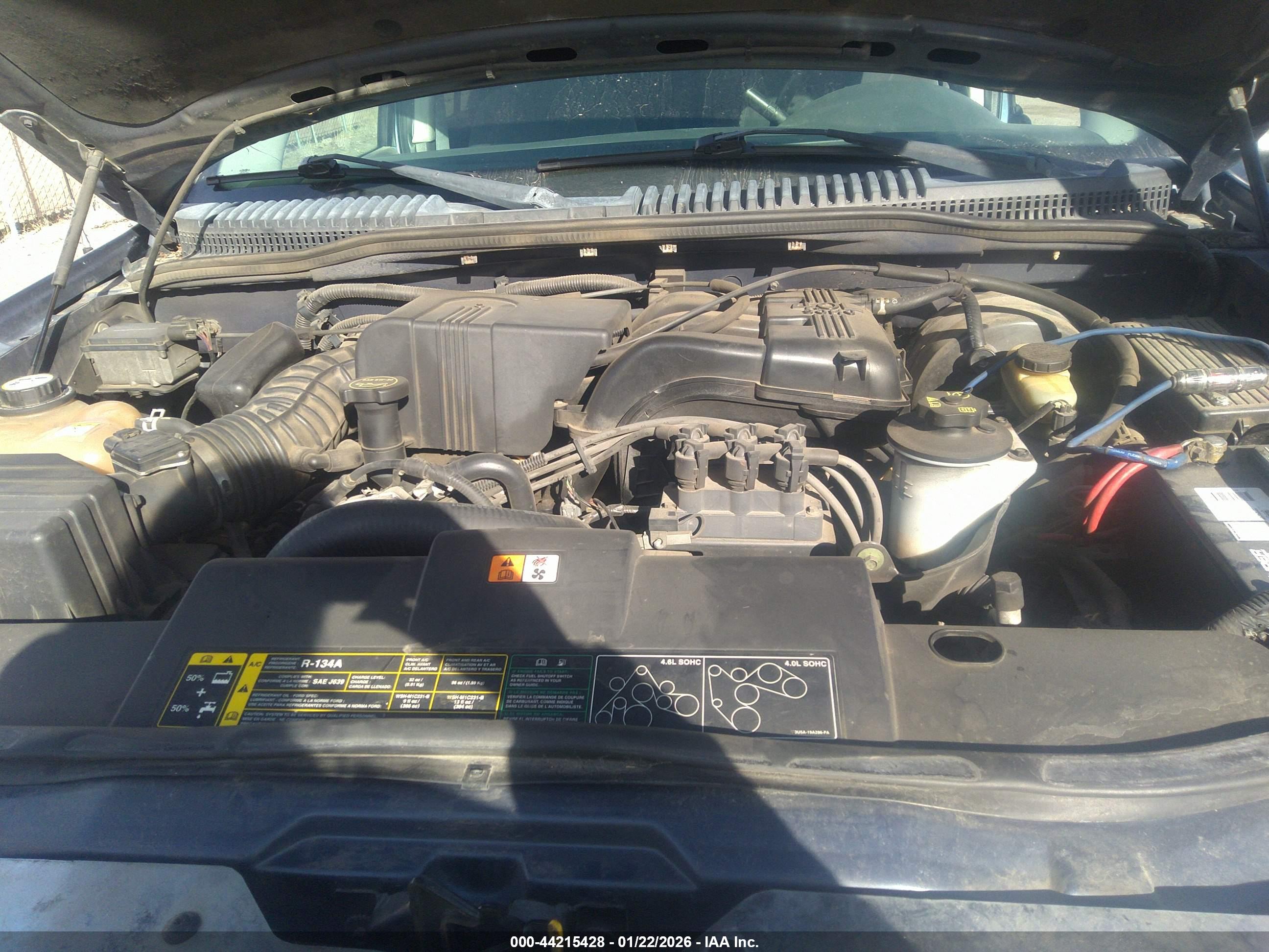 FORD EXPLORER image 10