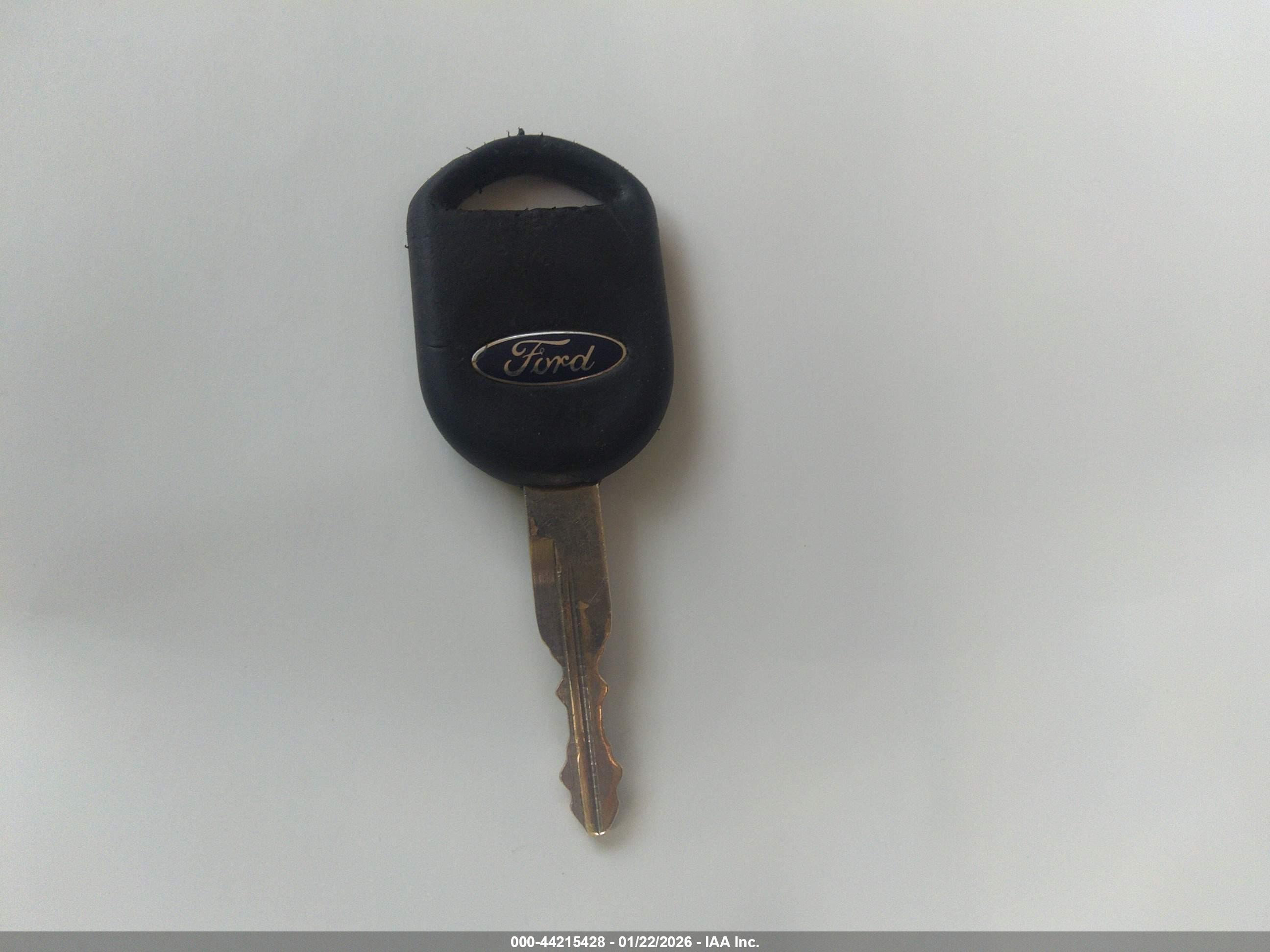 FORD EXPLORER image 11