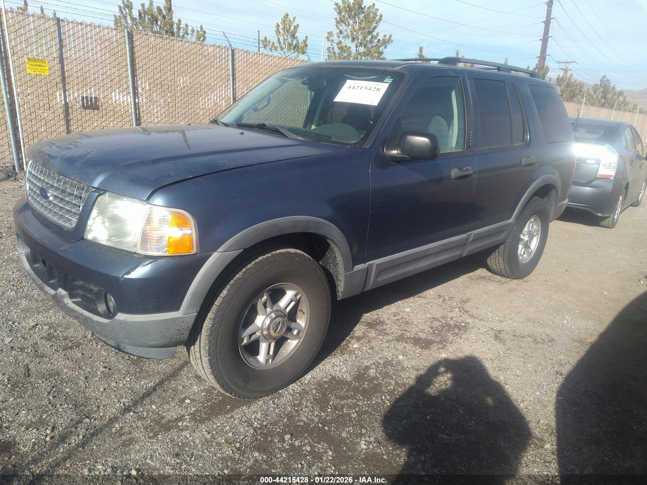 FORD EXPLORER image 2