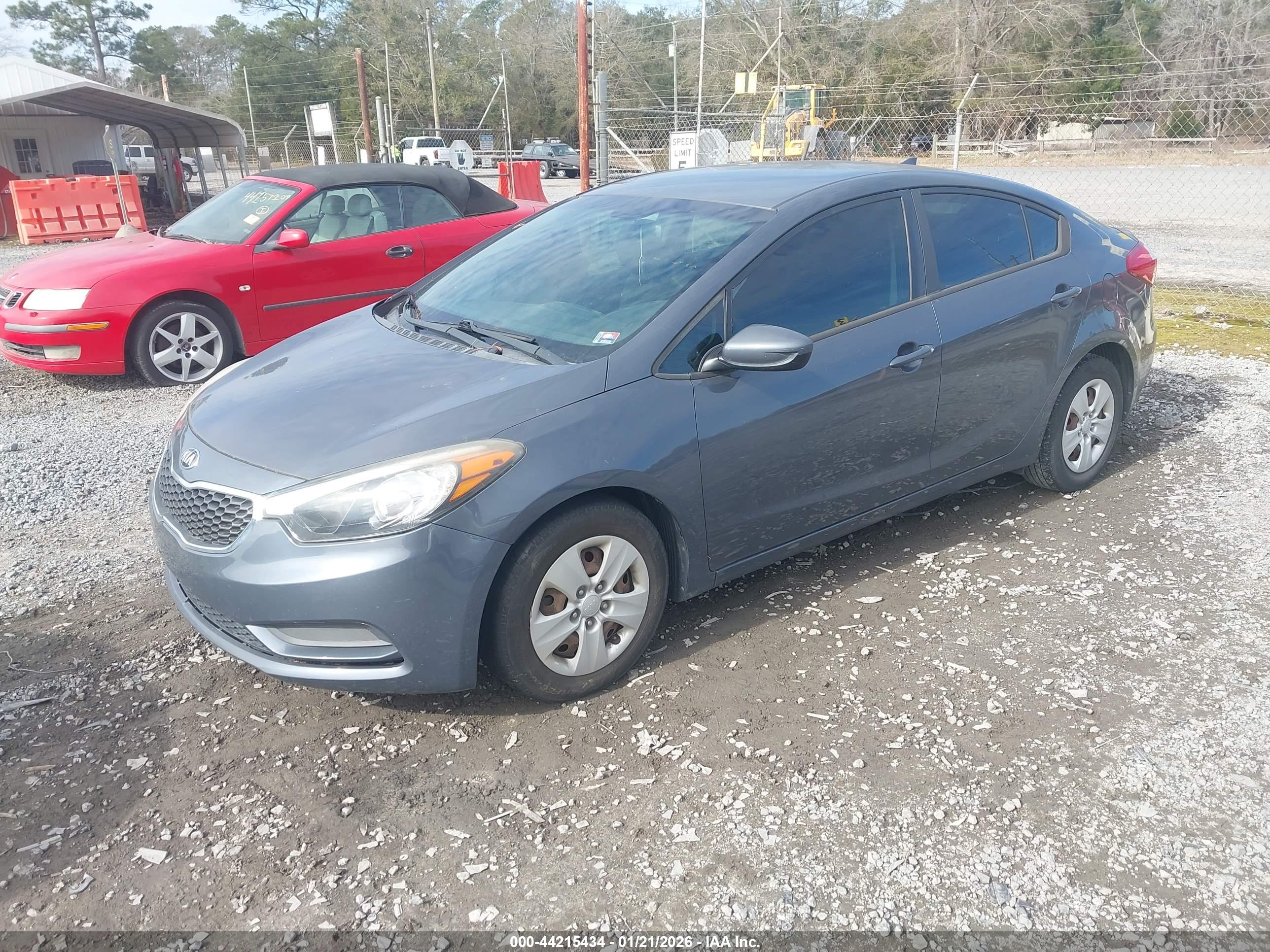 KIA FORTE image 2
