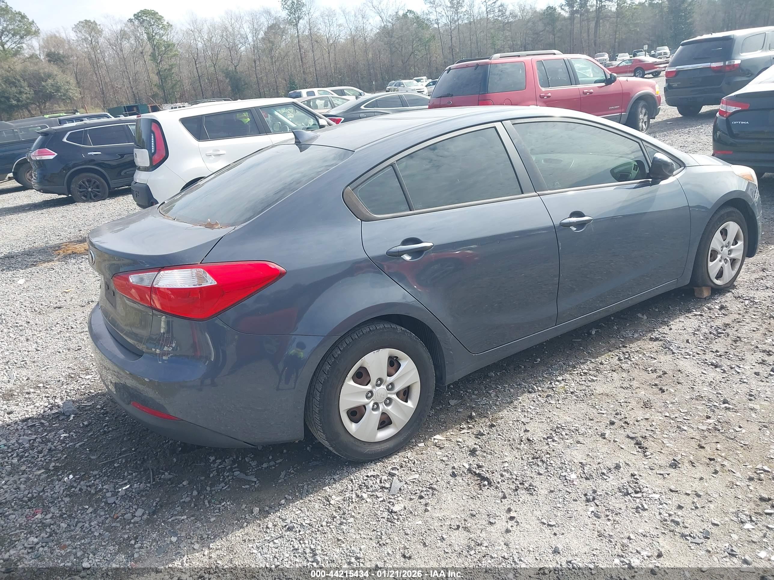 KIA FORTE image 4